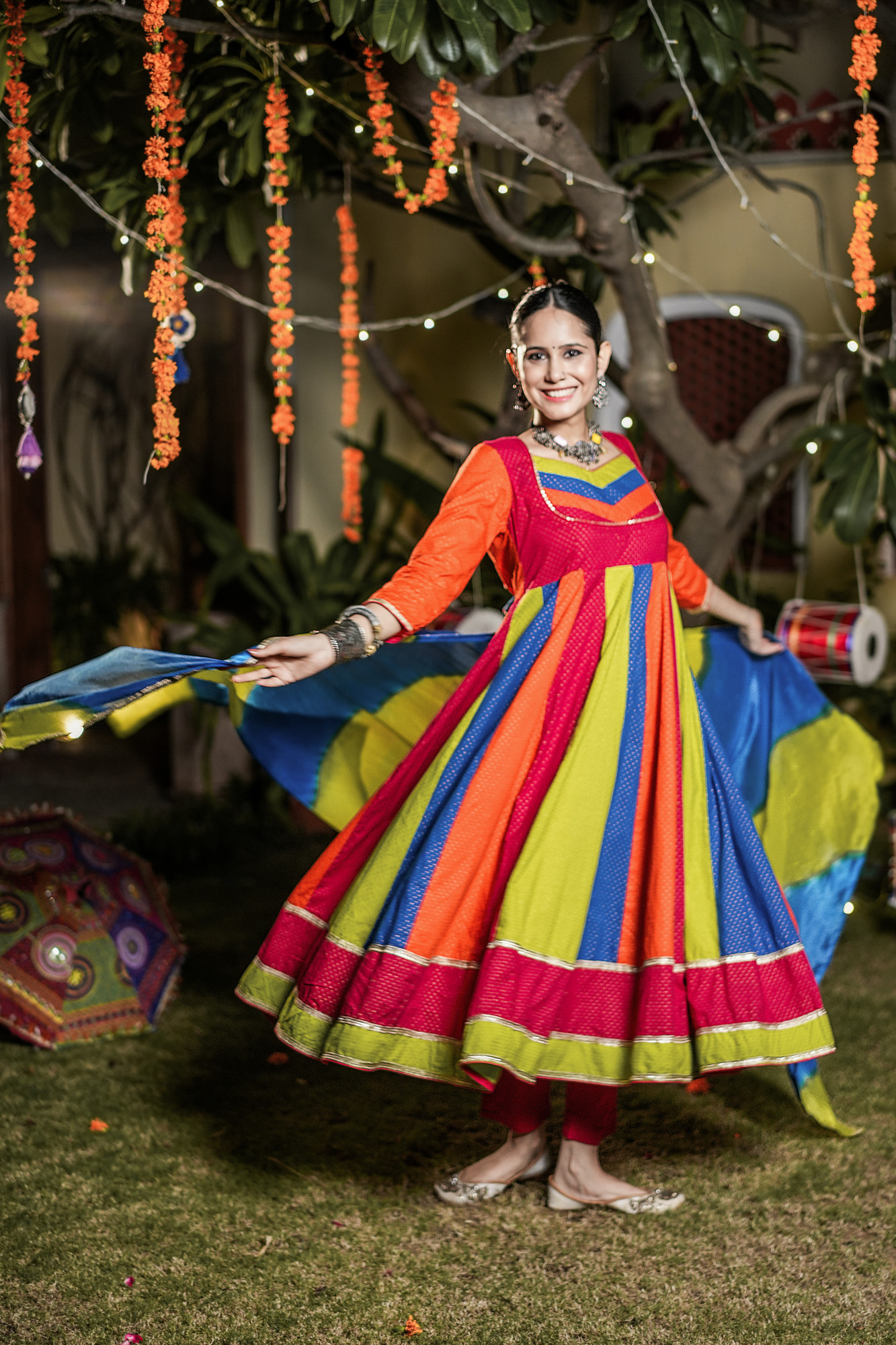 AVNI POLKA GLOW ANARKALI SET