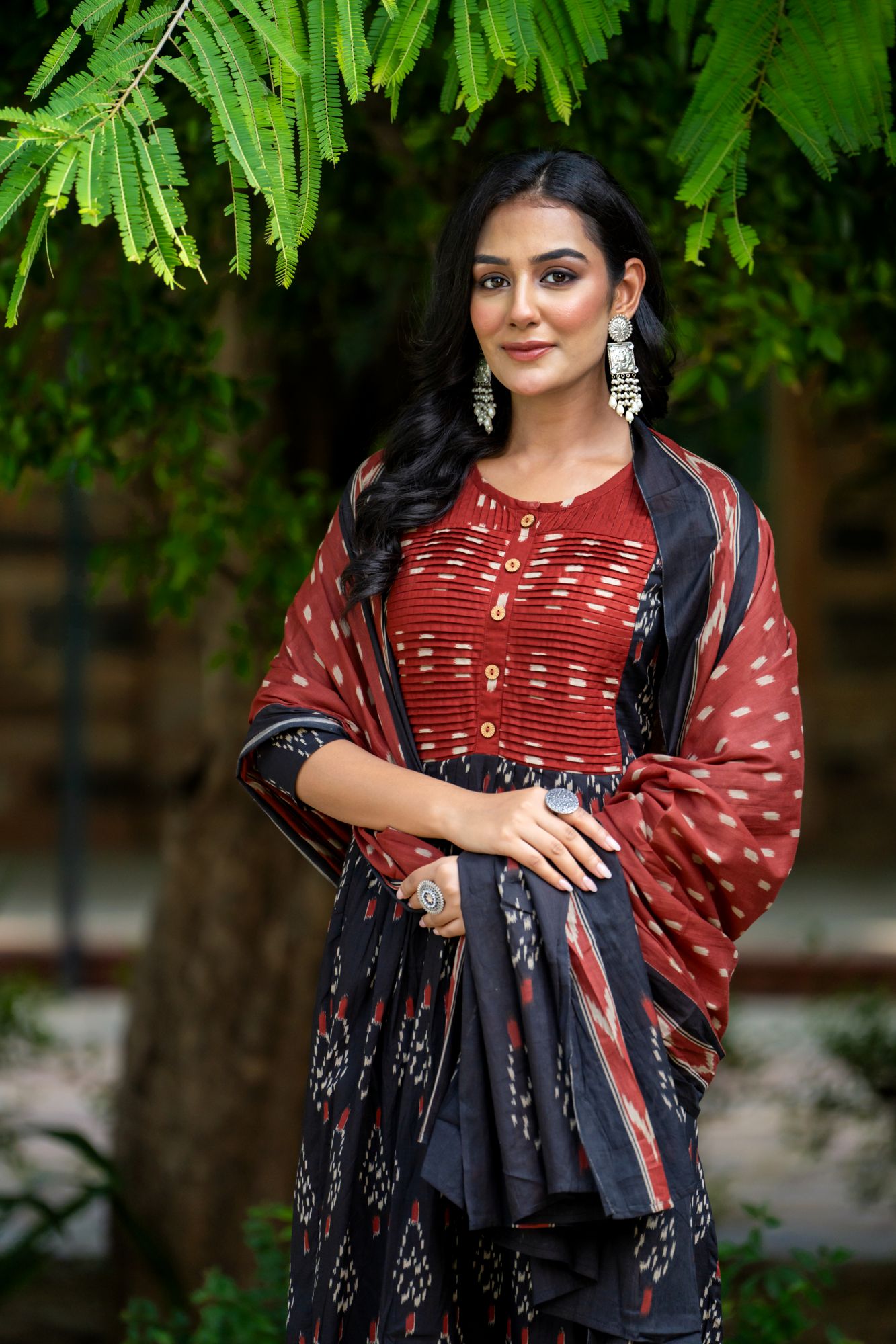 BLACK MODERN FLAIR KURTA SET