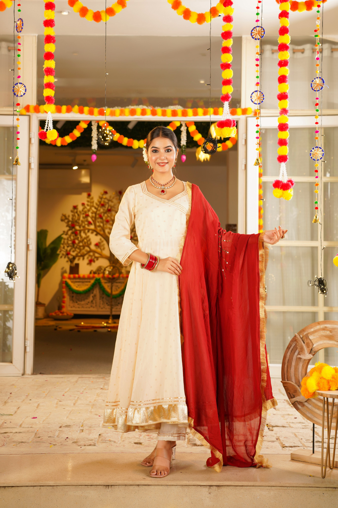 GLOWRA CREAM CHANDERI ANARKALI SET