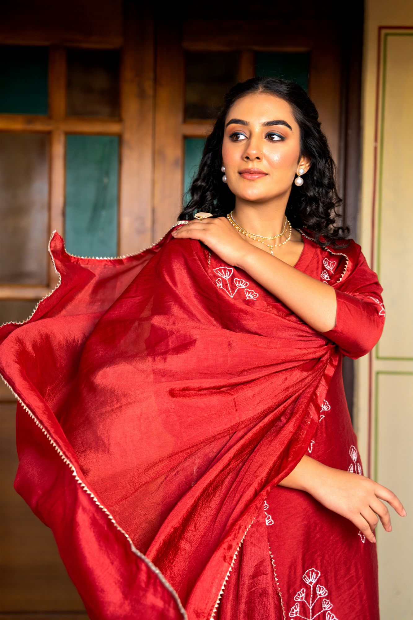 RAVYA CHANDERI THREAD KURTA SET