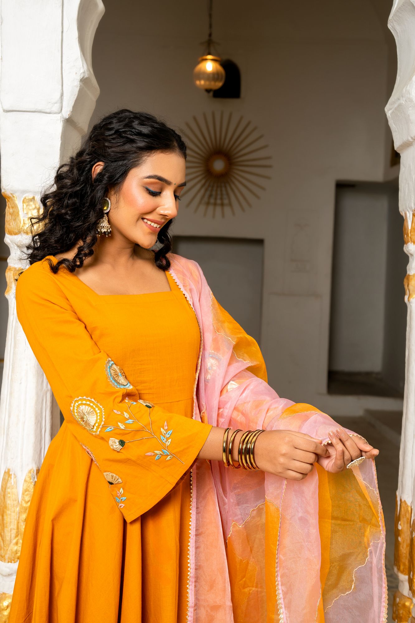 SUNEHRI COTTON HANDWORK SUIT SET