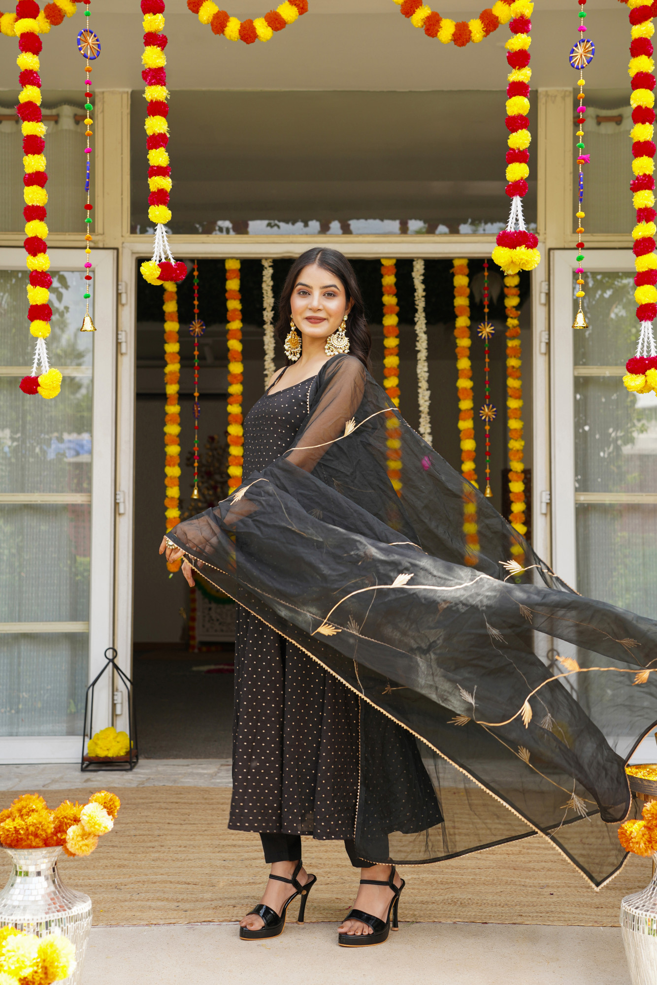 BLACK GRACE ANARKALI SET