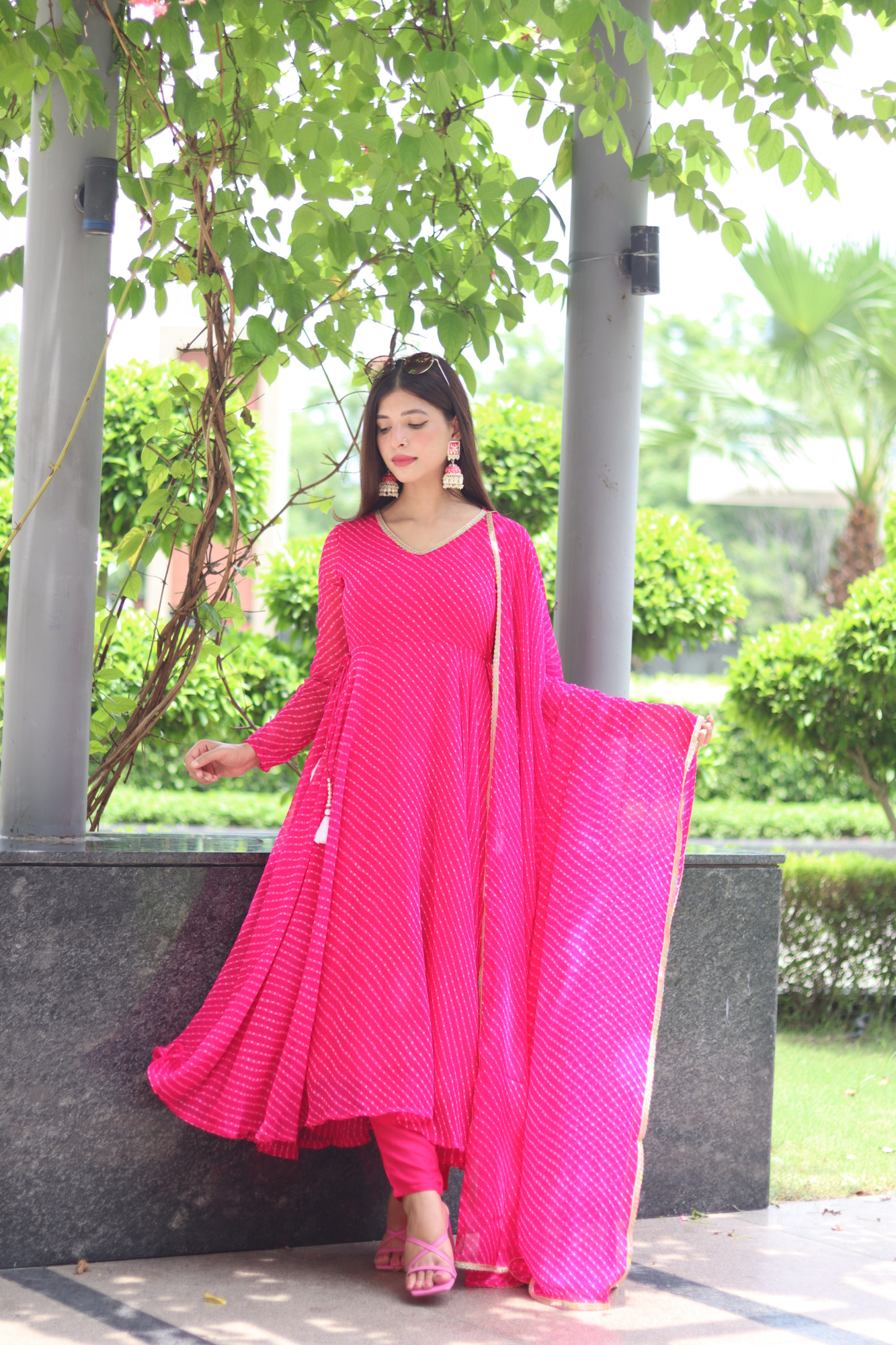 PINK GEORGETTE LEHERIYA SUIT SET