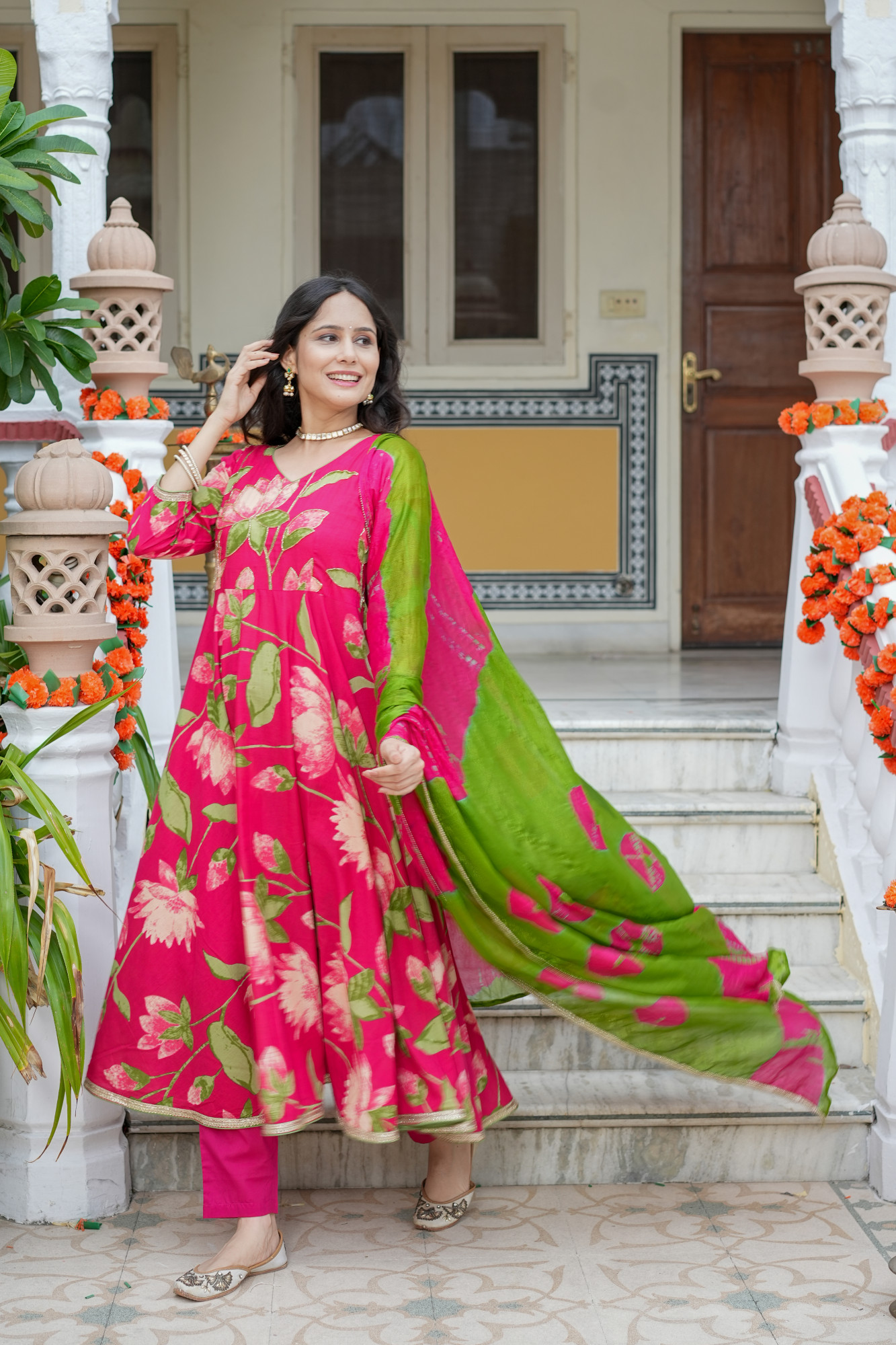 VARNIKA RANI BLOOM HANDWORKED SUIT SET