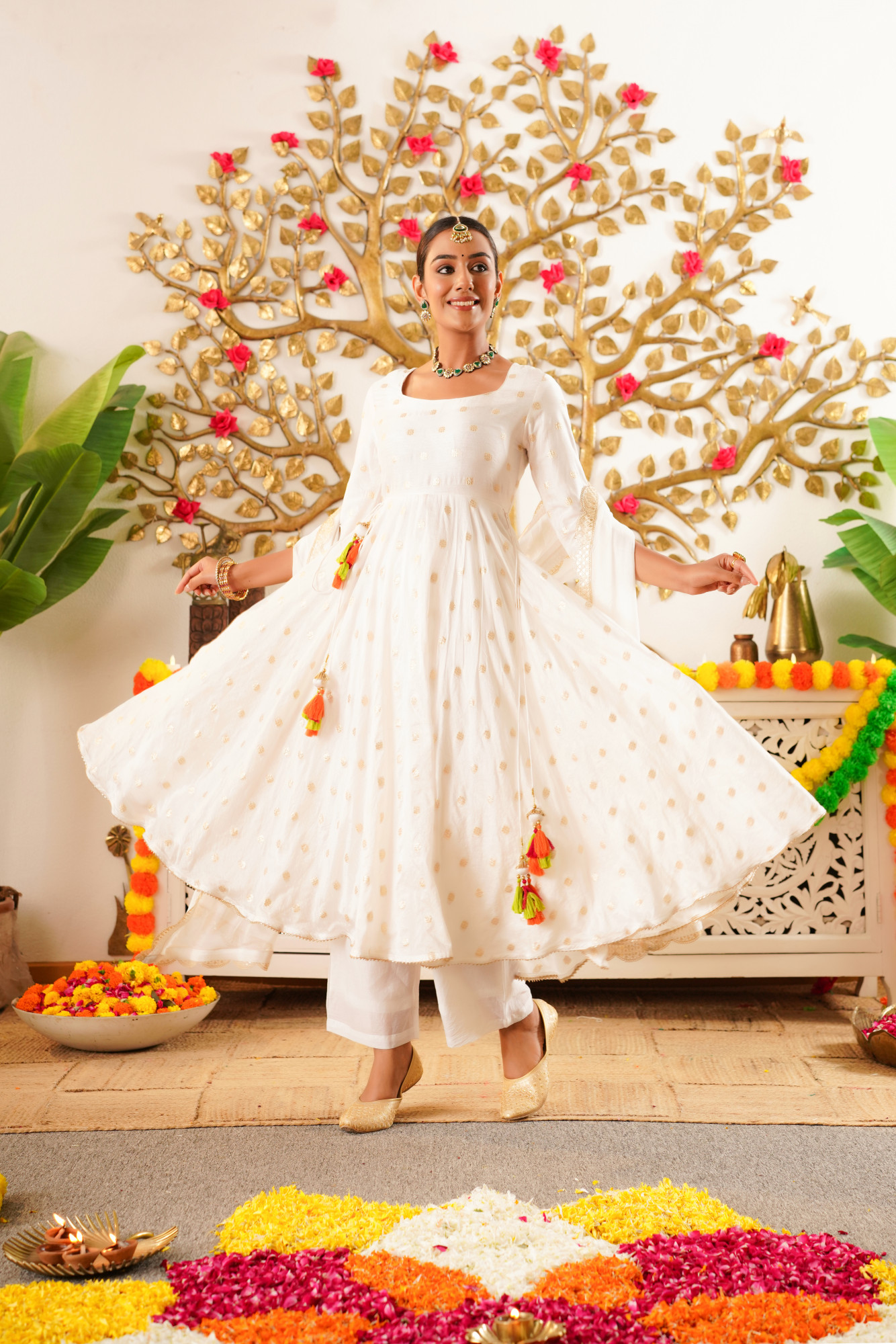 VIORA EMBROIDERED SILK ANARKALI SET