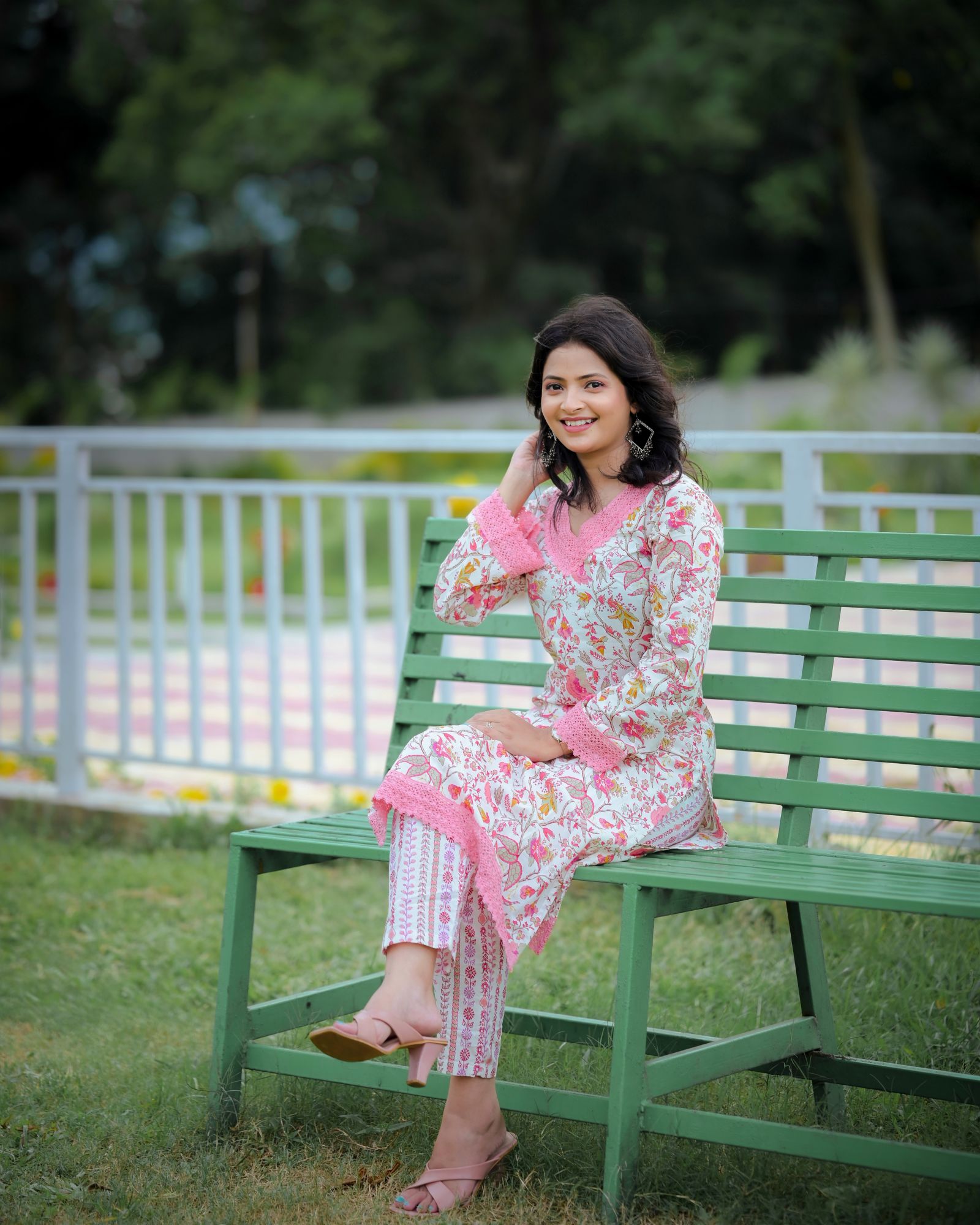 WHITE VERSATILE KURTA SET