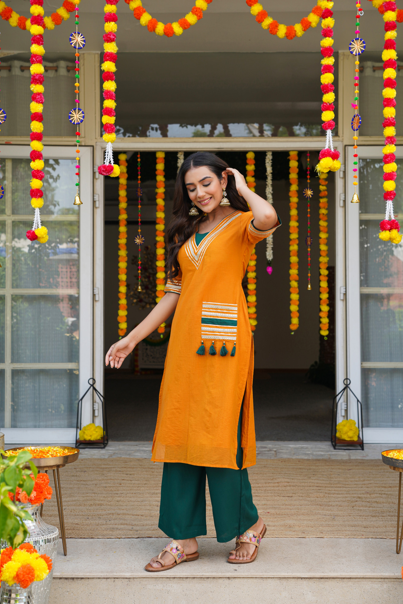 MUSTARD GLEAM KURTA SET