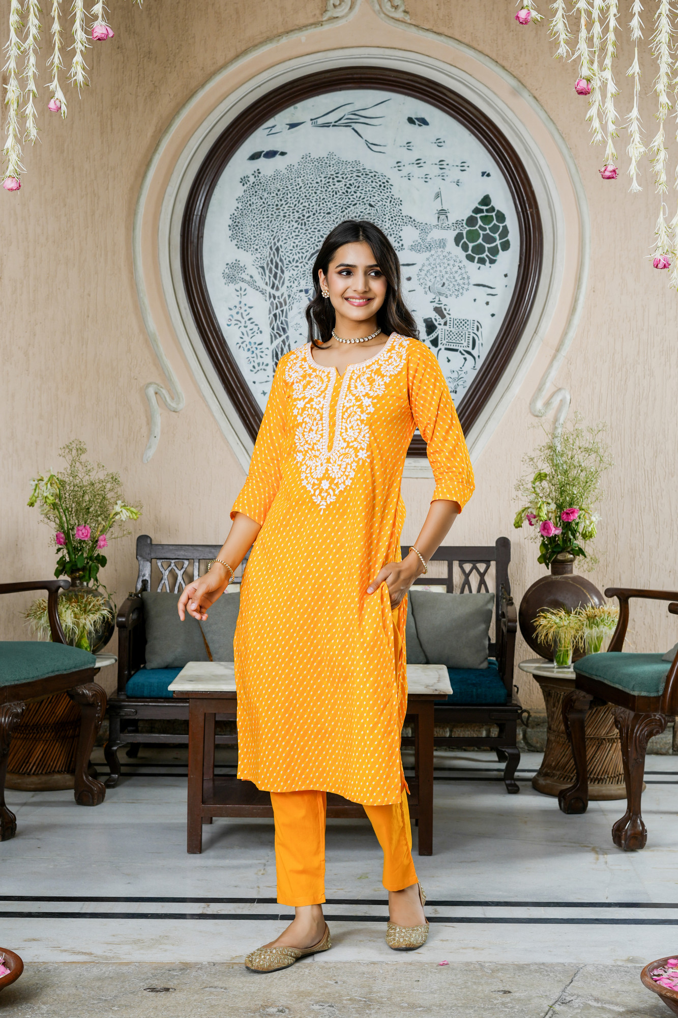 SUNSHINE BLOOM EMBROIDERED COTTON SUIT