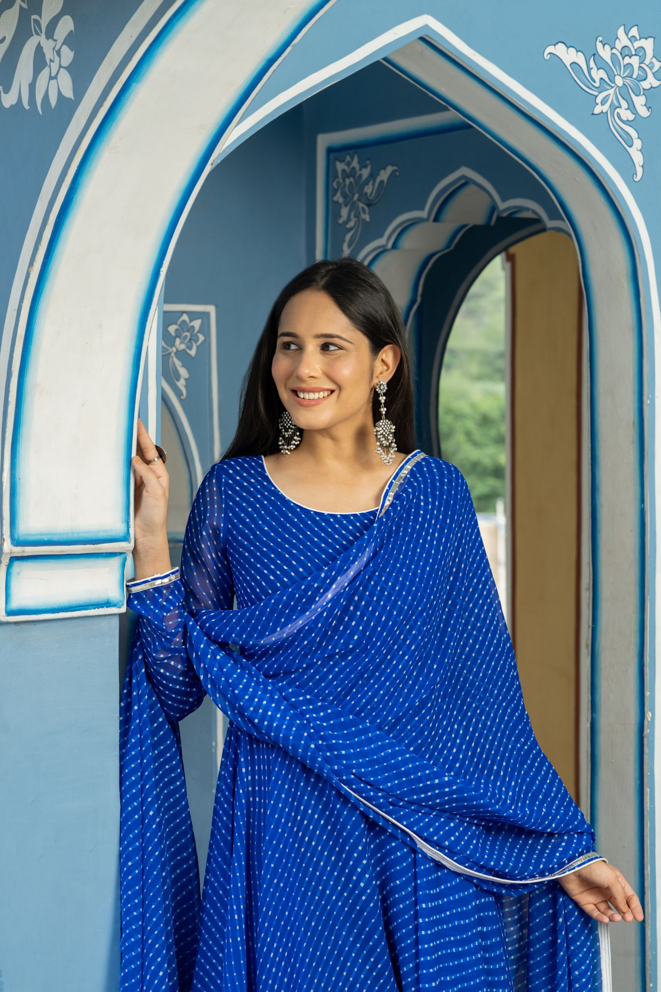 SAPPHIRE GEORGETTE LEHERIYA SUIT SET