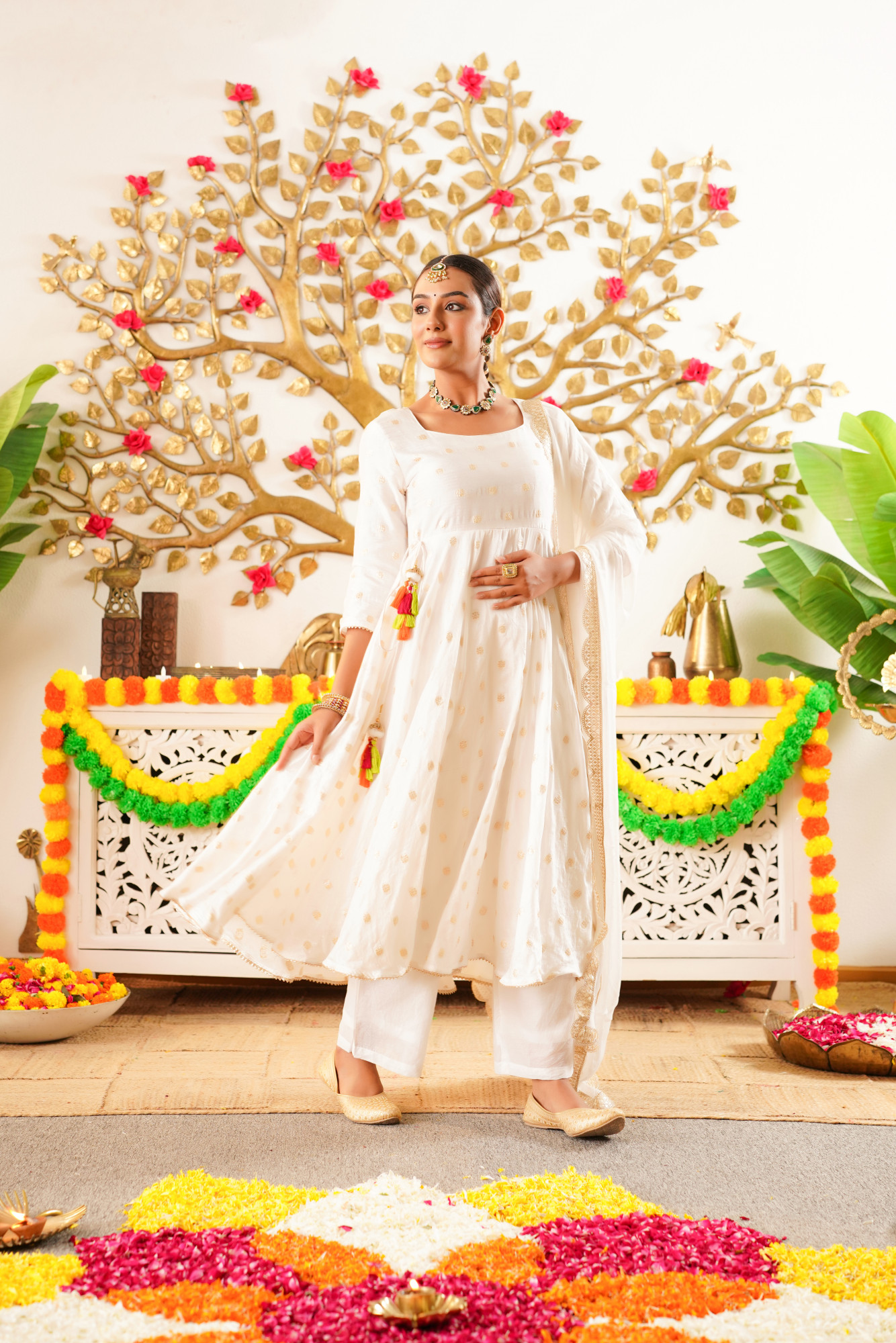 VIORA EMBROIDERED SILK ANARKALI SET