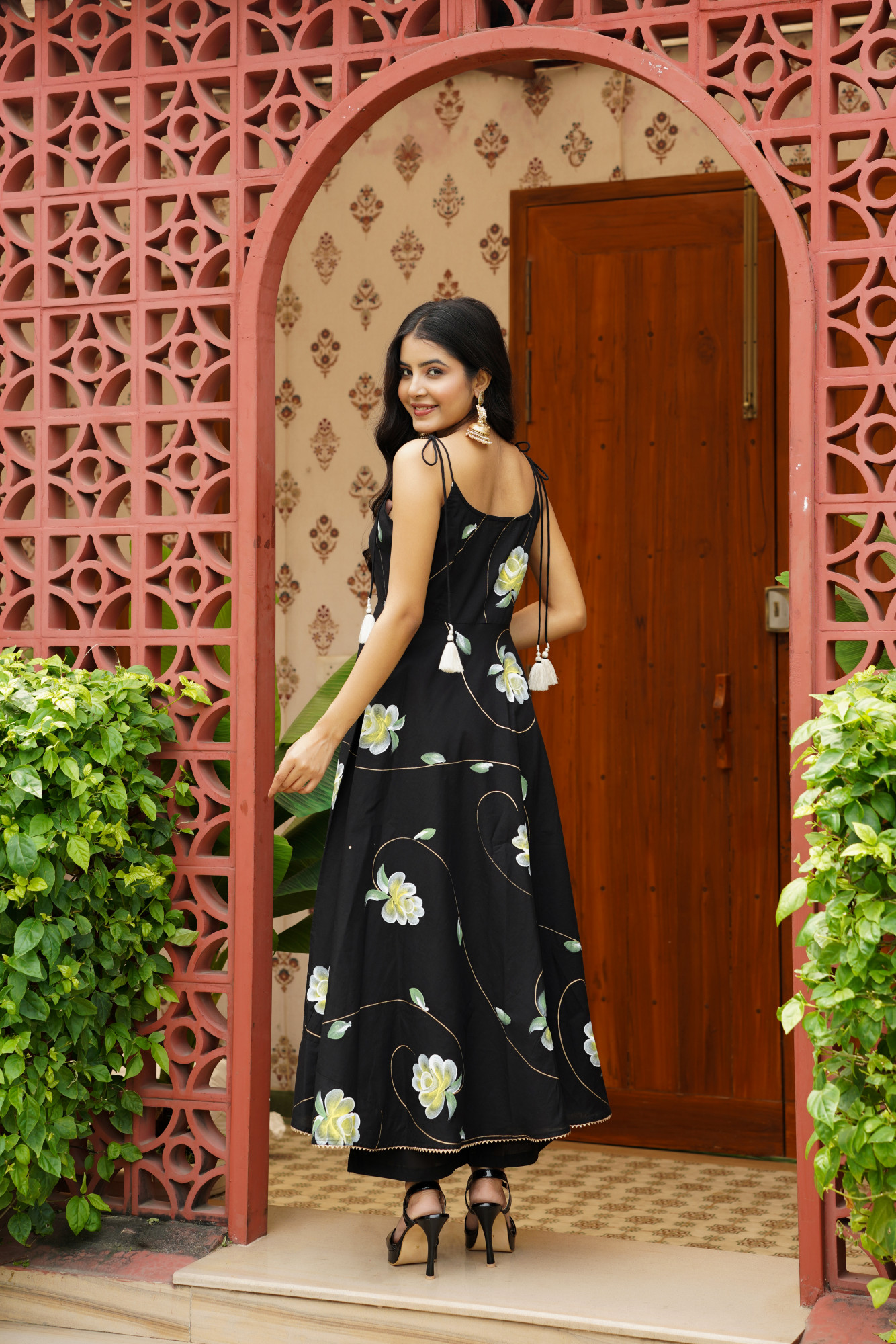 NOIROAINT BLACK HANDPAINT ANARKALI SET