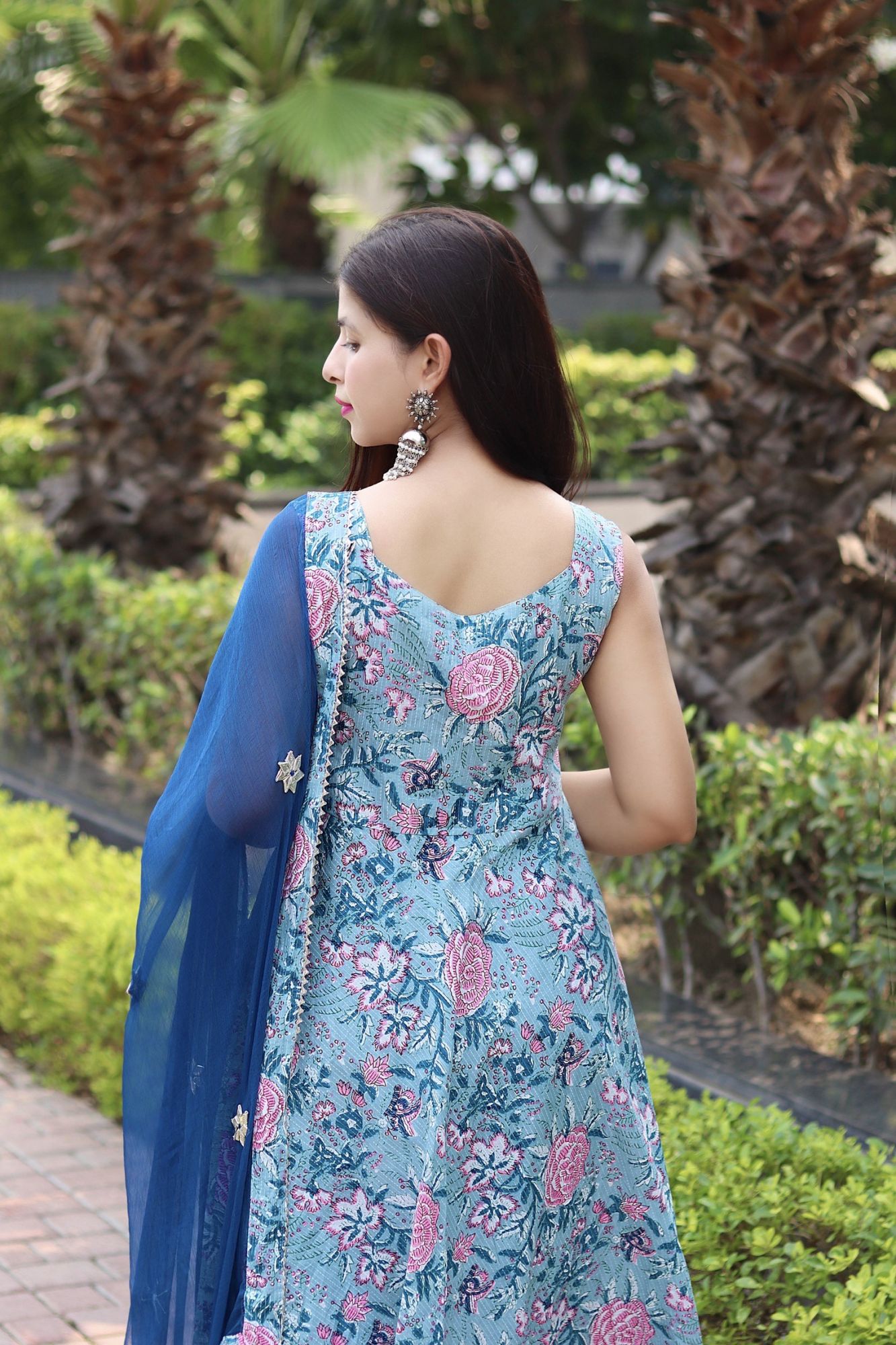 COTTON KANTHA FLORAL JAAL SUIT SET