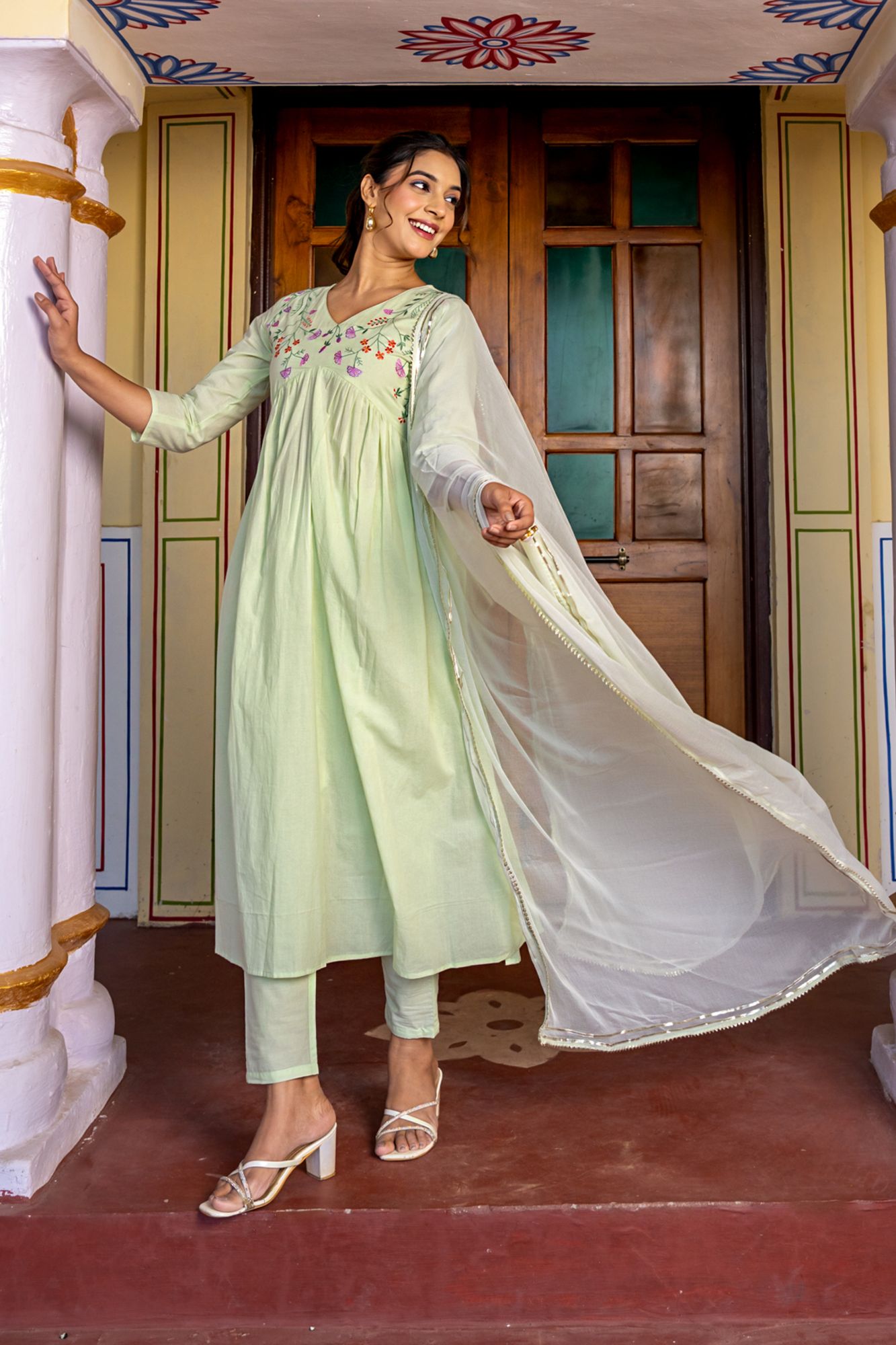 OLIVIA COTTON EMBROIDERY KURTA SET