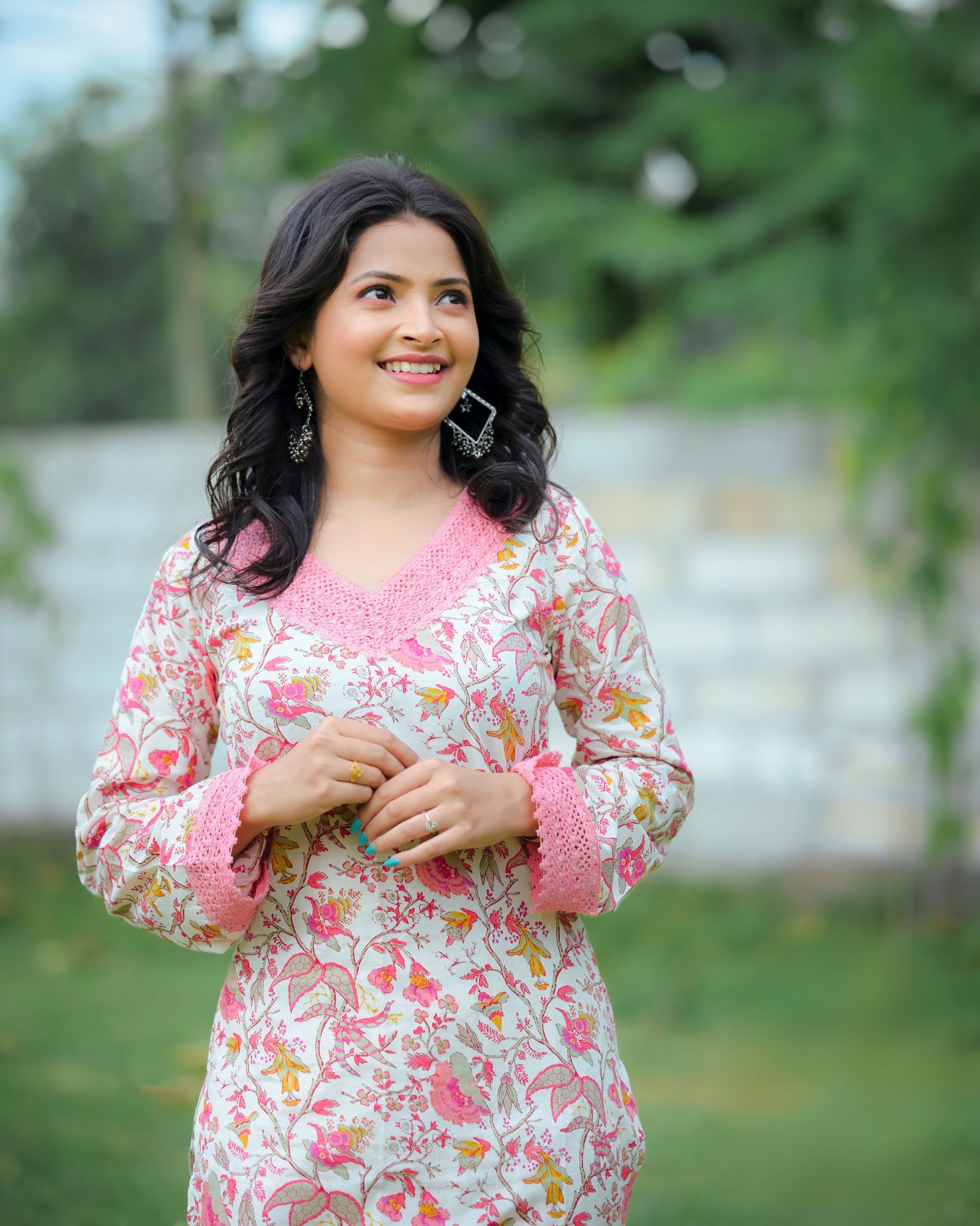 WHITE VERSATILE KURTA SET