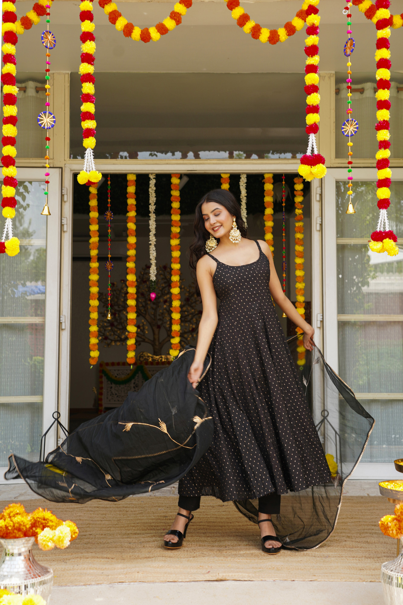 BLACK GRACE ANARKALI SET