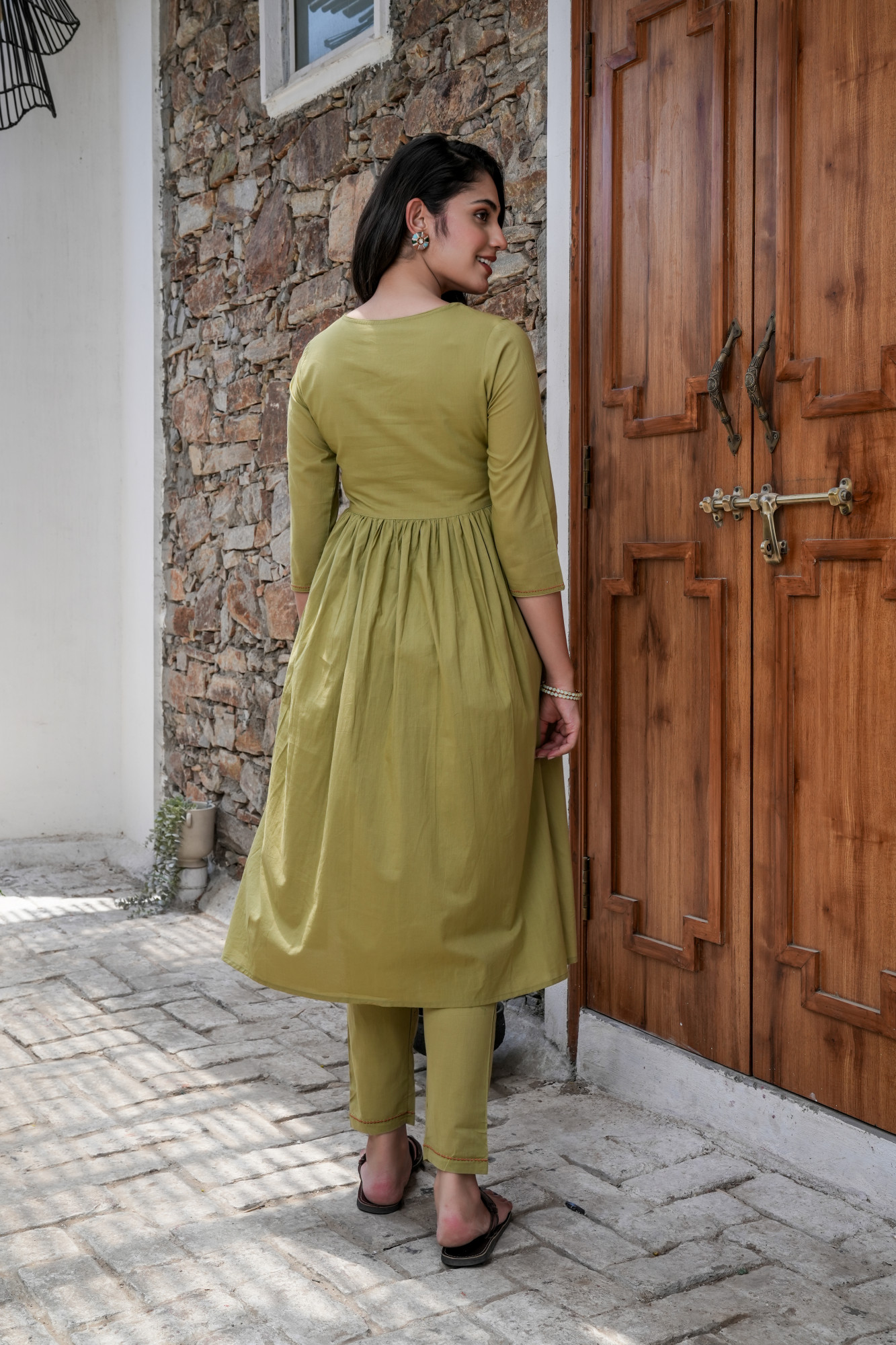 MAHIRA VANRAI COTTON SET