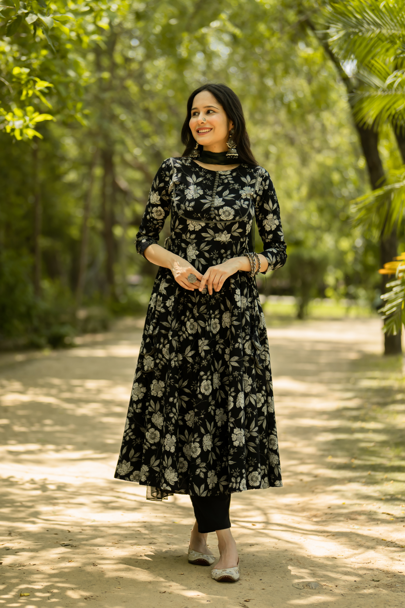 BLACK COTTON FLORAL SUIT SET