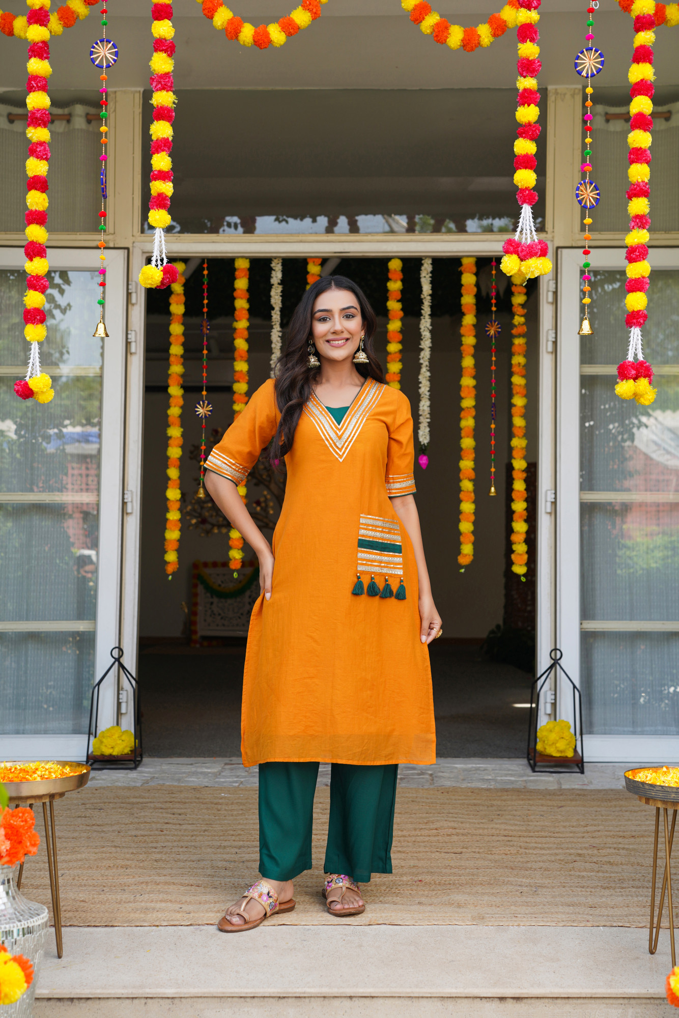 MUSTARD GLEAM KURTA SET