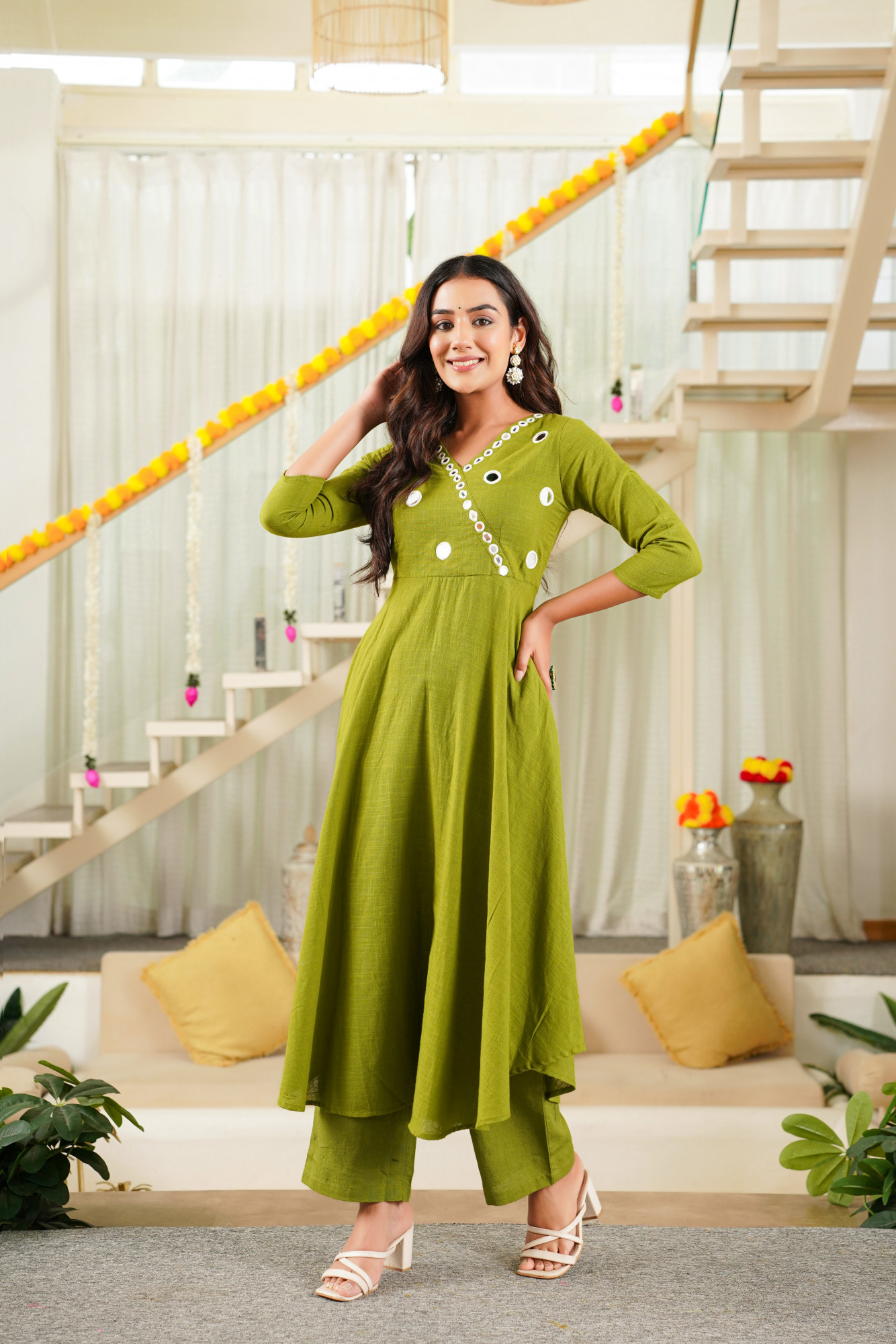 PISTA MIRROR KURTA SET