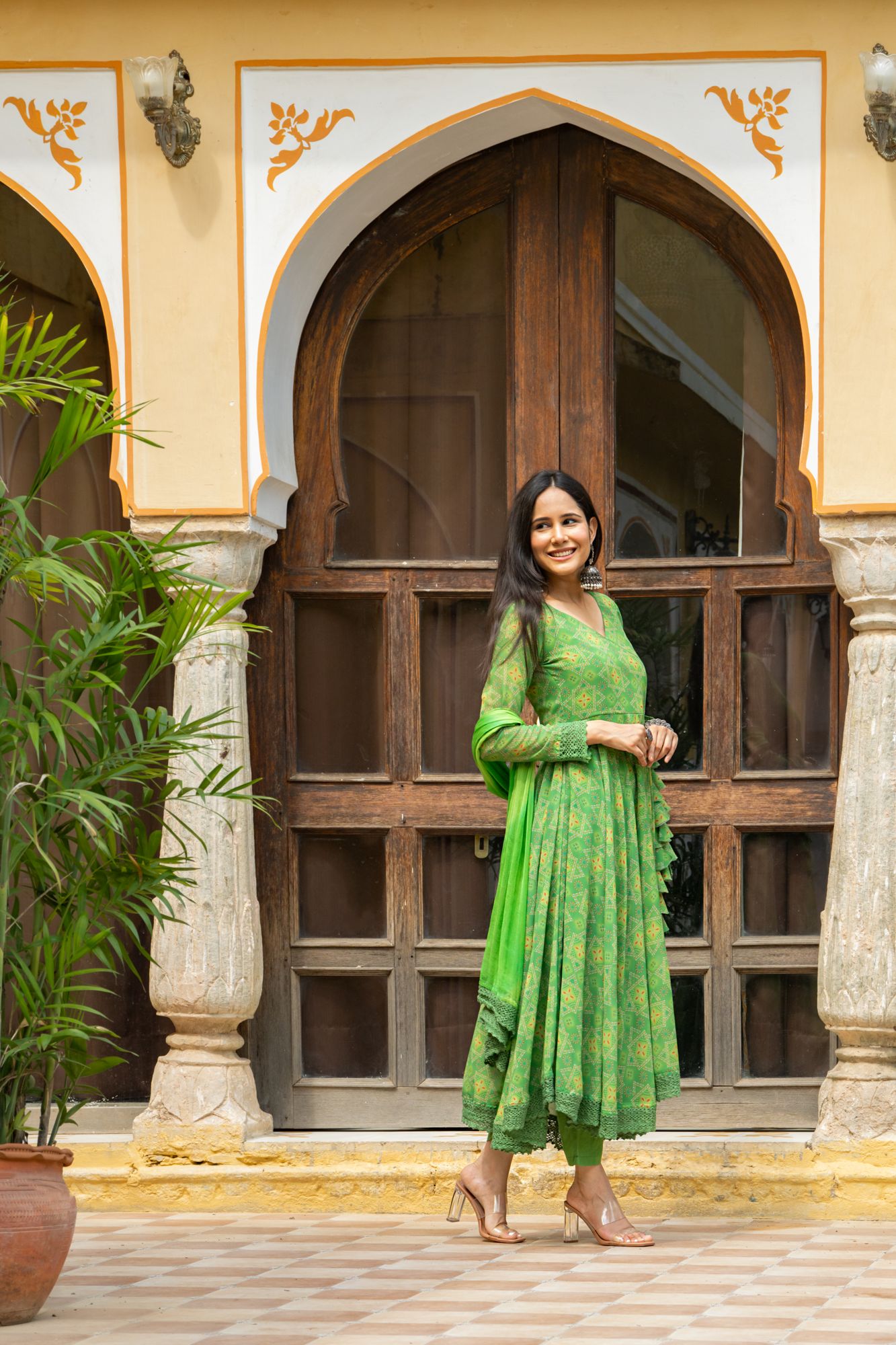 GREEN GEORGETTE BANDHEJ SUIT SET