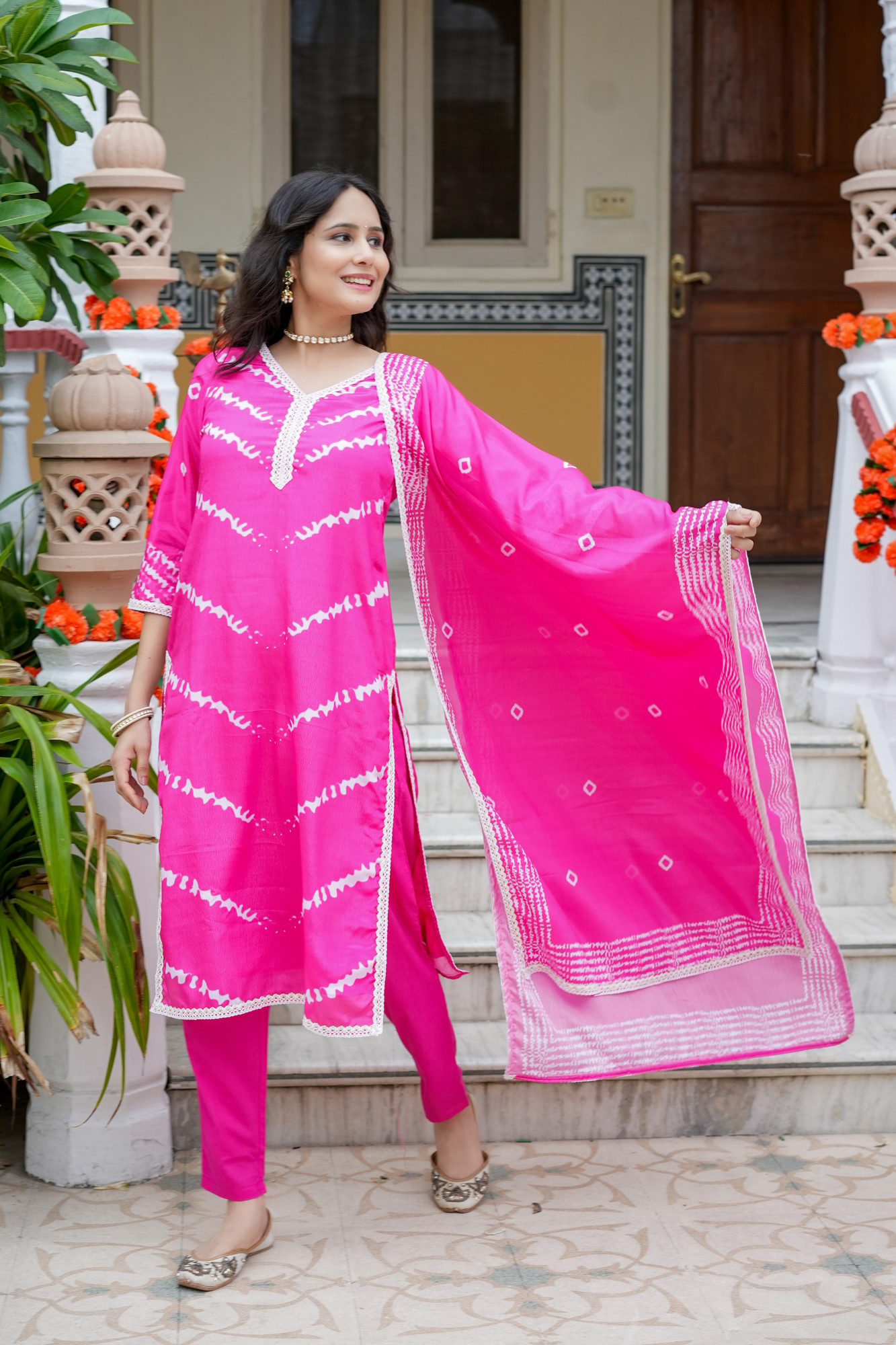 GULRANG LEHERIYA EMBELLISHED KURTA SET