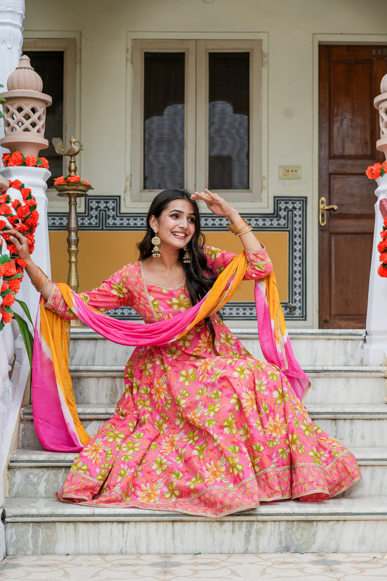 PEACH BLOOM LACE EMBELLISHED SUIT SET