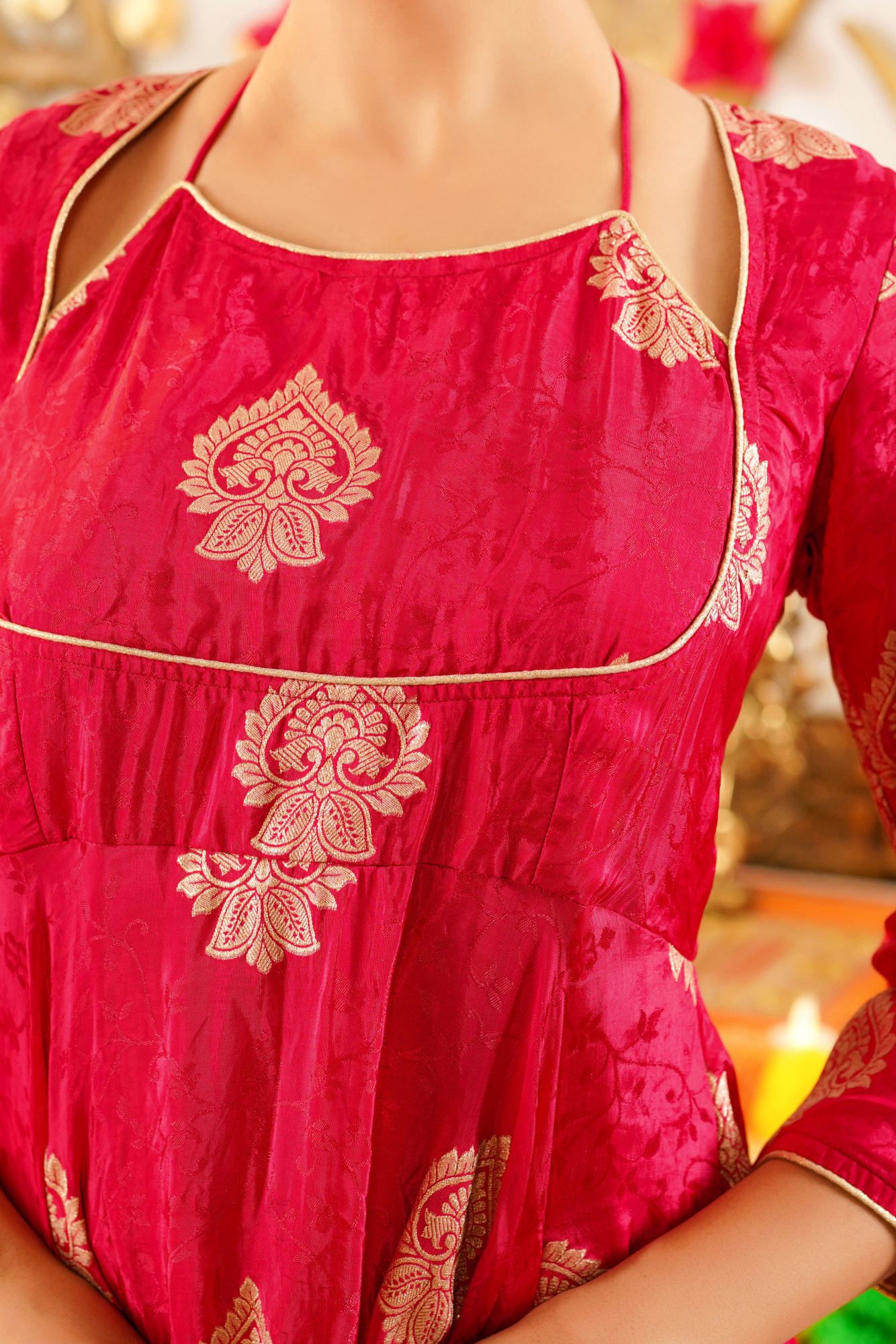 FLOWY RANI SILK ANARKALI SET