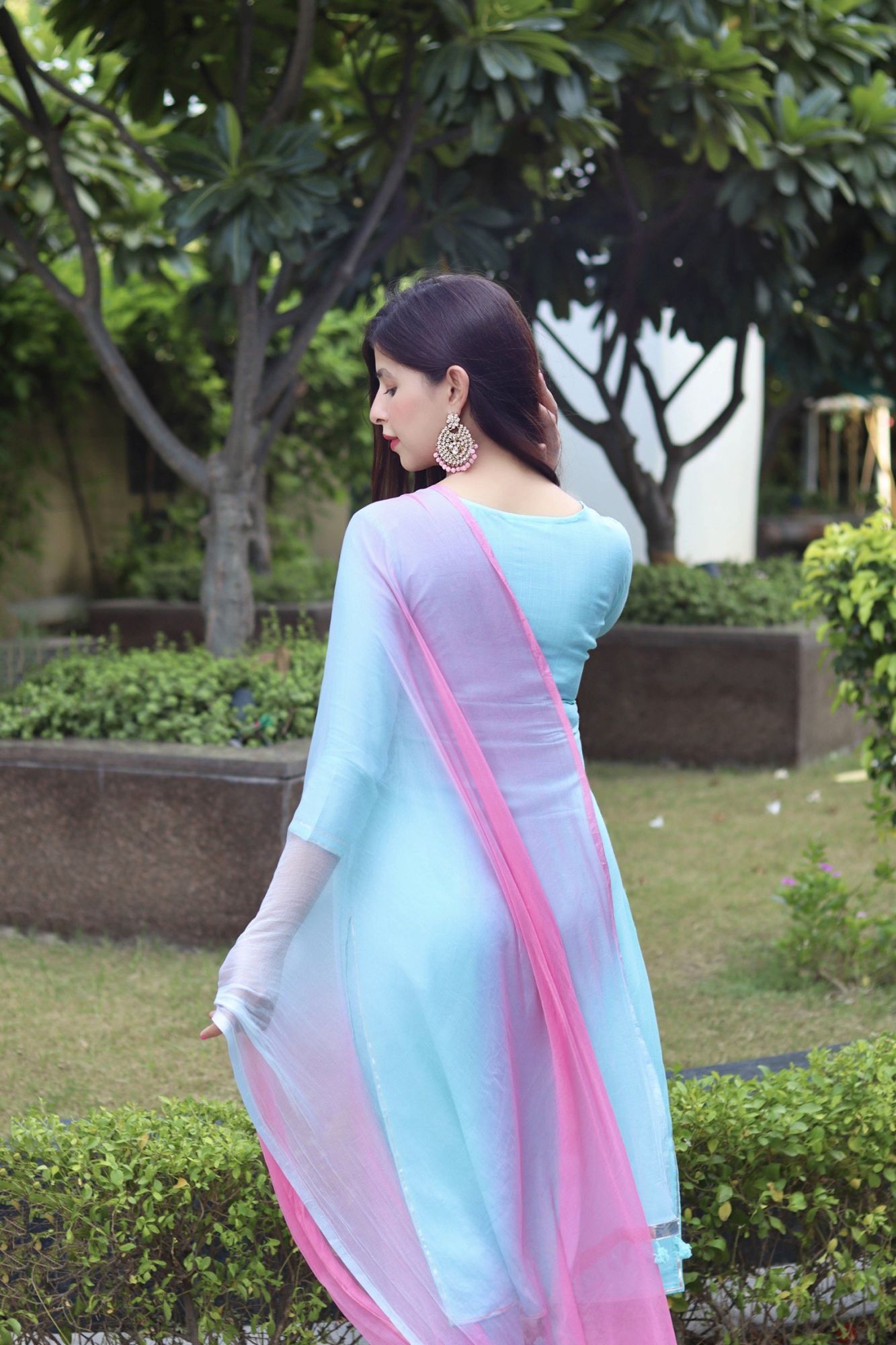 TURQUOISE EMBROIDERED KURTA SET