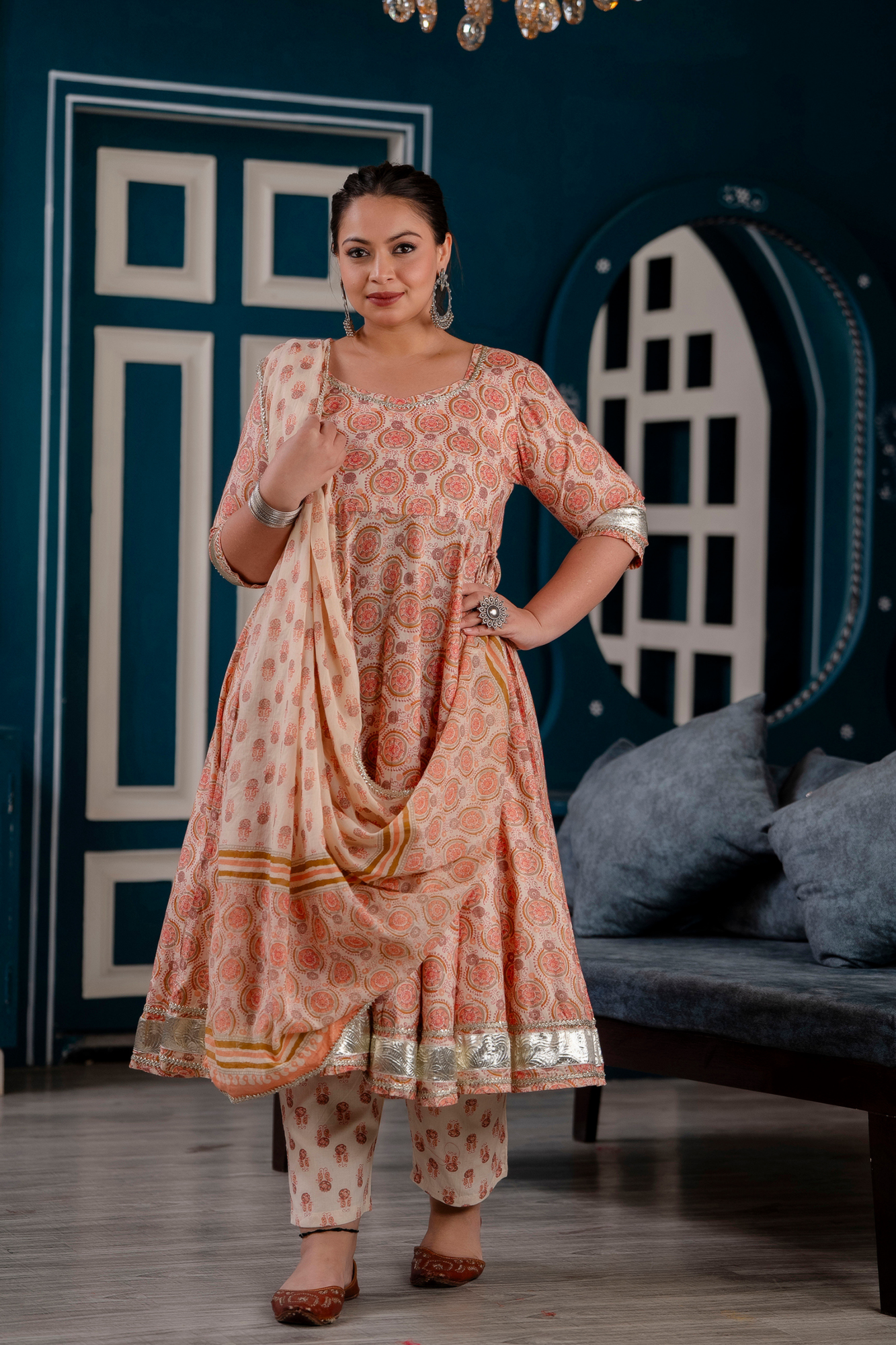 CREAM PRINTED GOTA PATTI SUIT SET