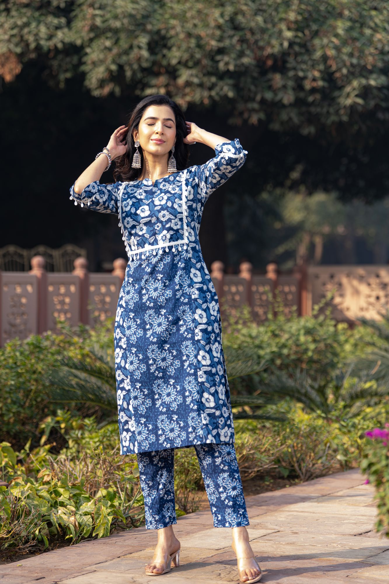 INDIGO LACE CHIC KURTA SET