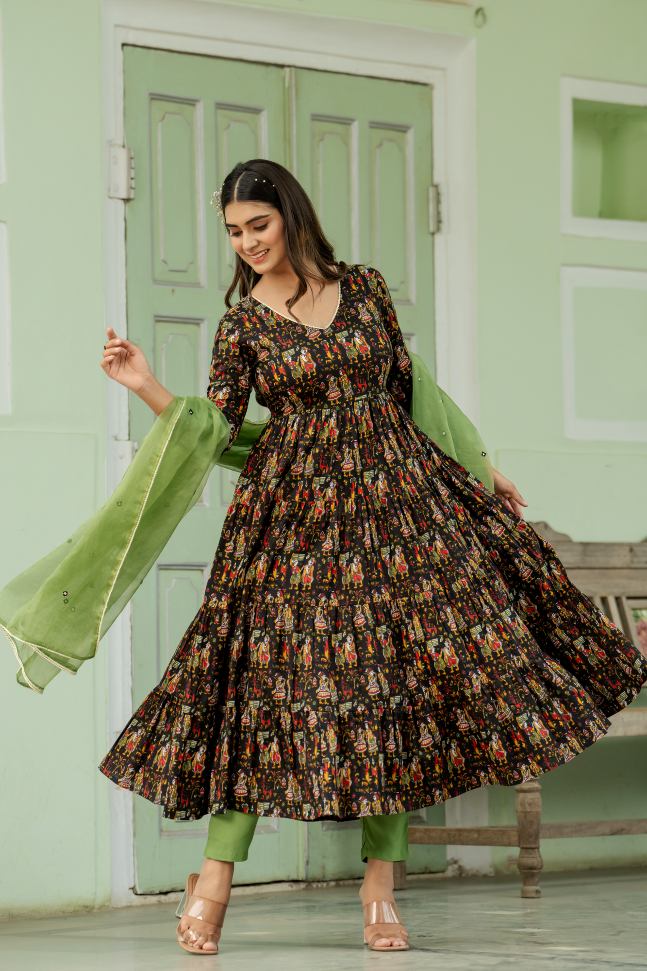 MAJESTIC BLACK REGALIA SUIT SET