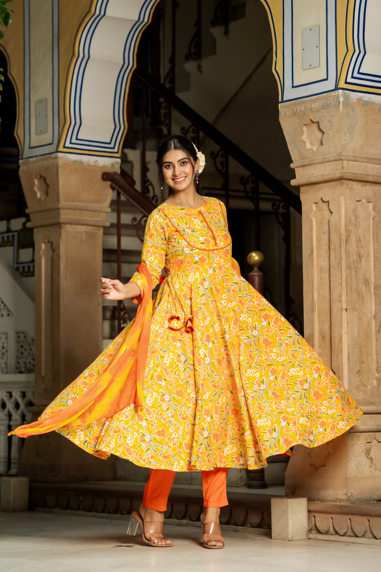 YELLOW ORANGE FLORAL FLARE SET