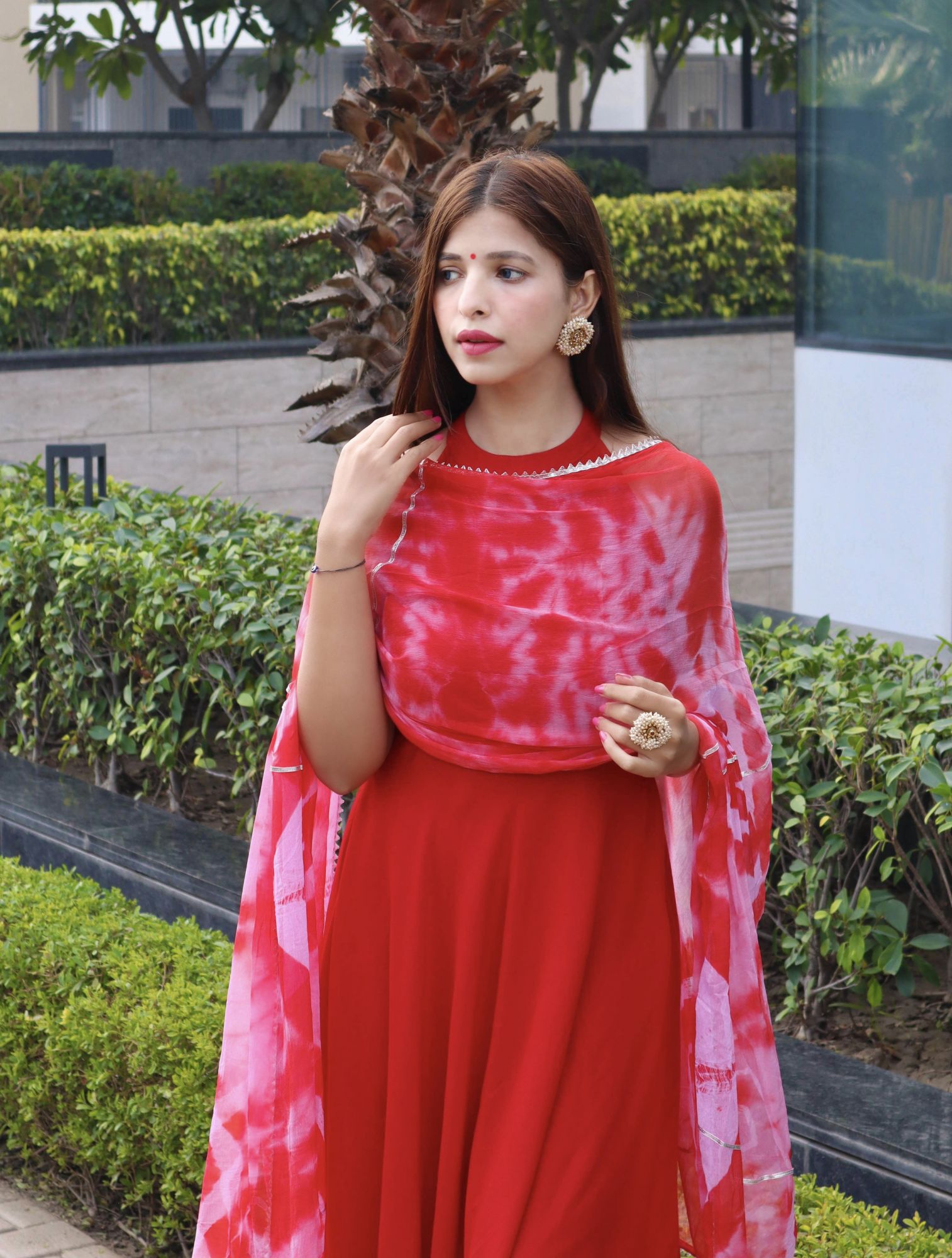 SOOTHING RED SOLID SUIT SET