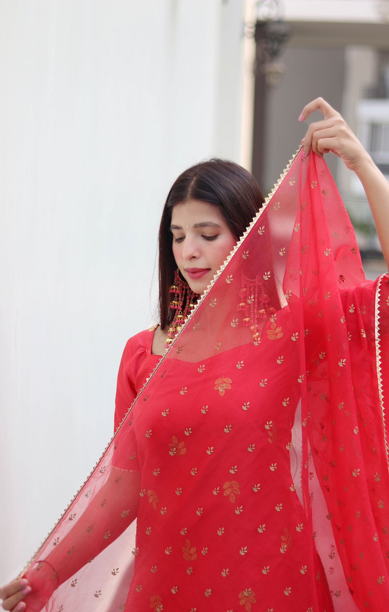 SPARKLING SILK EMBROIDERED SHARARA SET