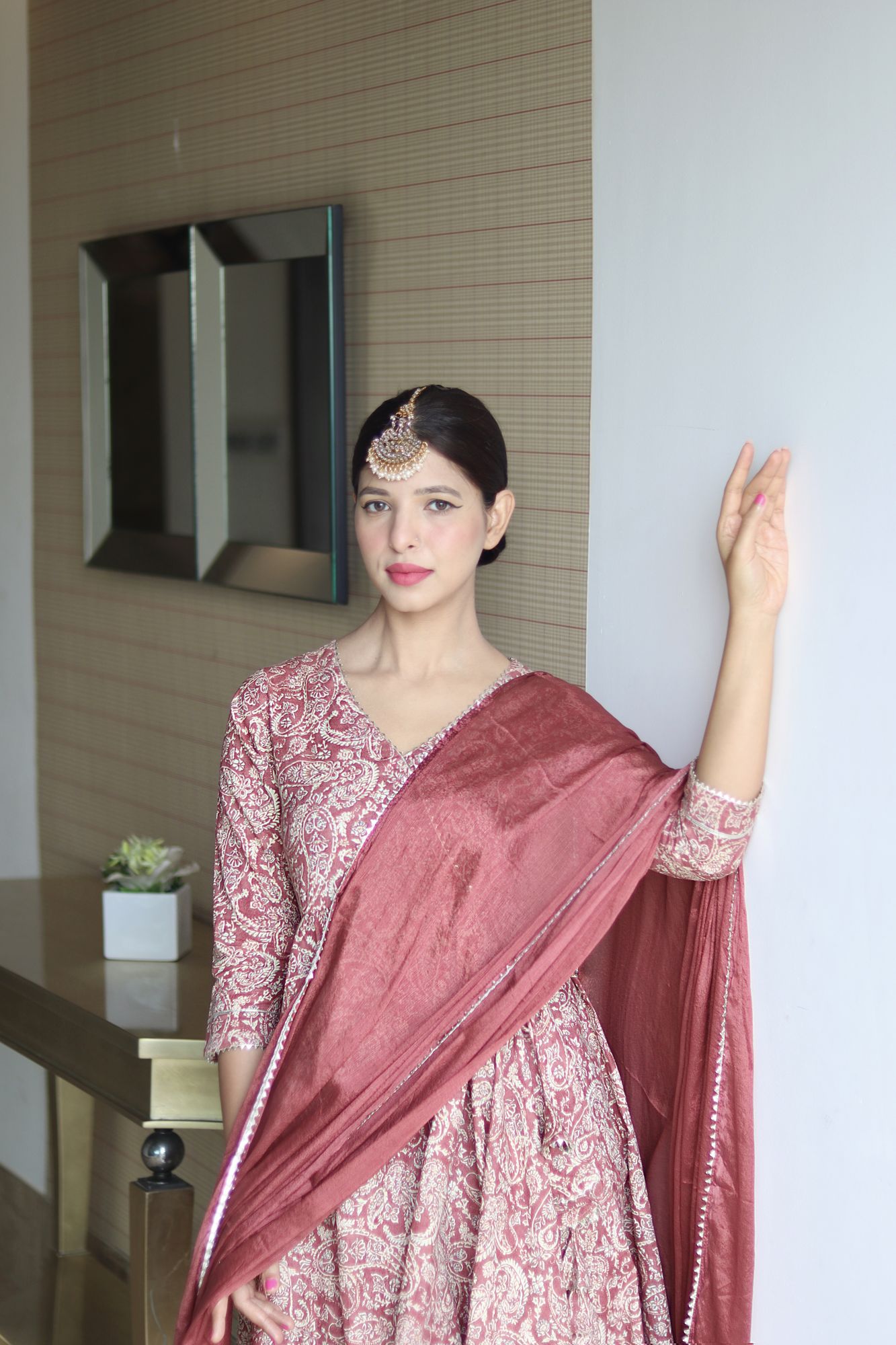 BROWN PAISLEY PRINTED SUIT SET