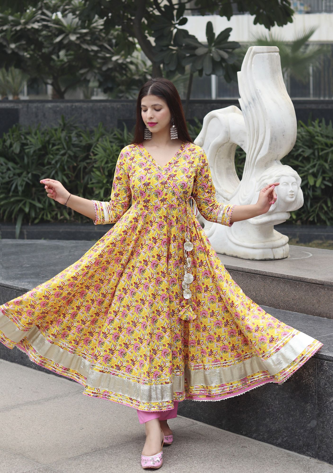 YELLOW HAND BLOCK PRINTED SUIT SET