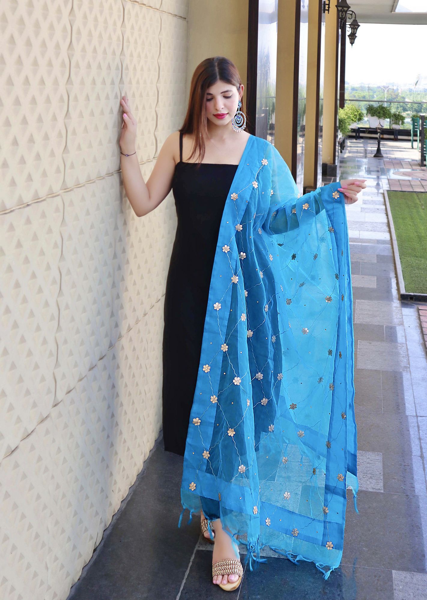 BLACK HANDWORKED ORGANZA KURTA SET