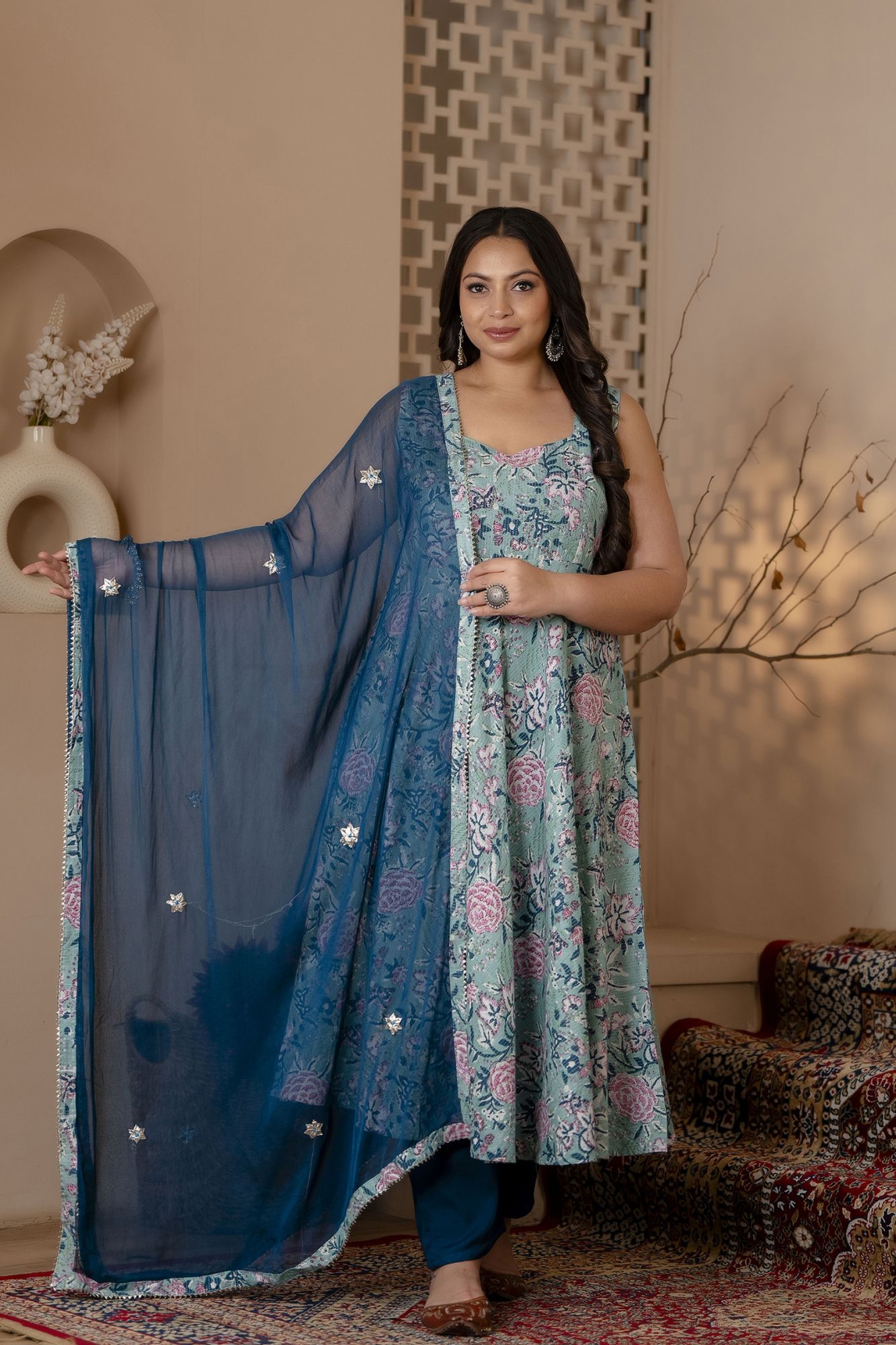 COTTON KANTHA FLORAL JAAL SUIT SET