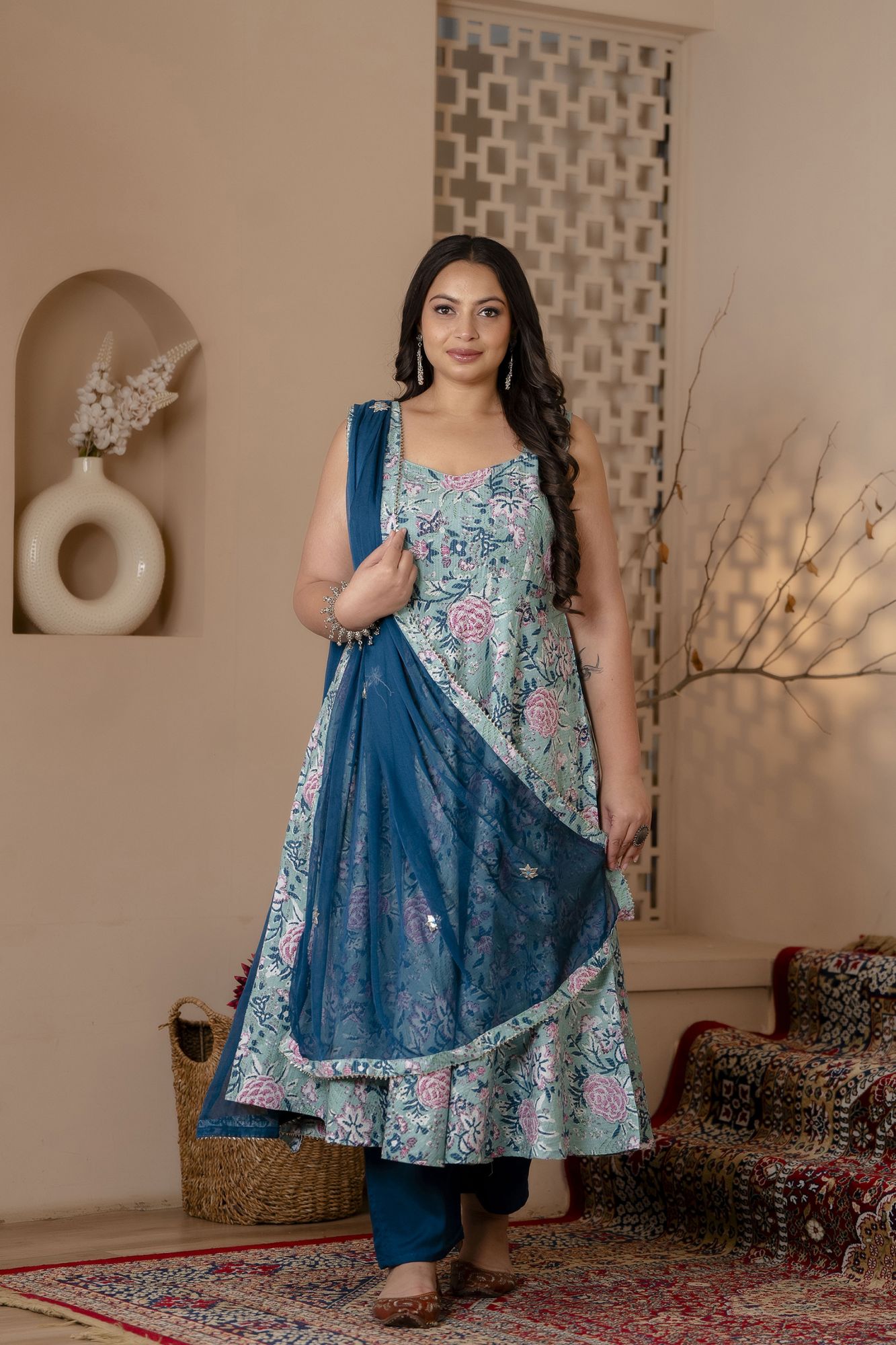 COTTON KANTHA FLORAL JAAL SUIT SET