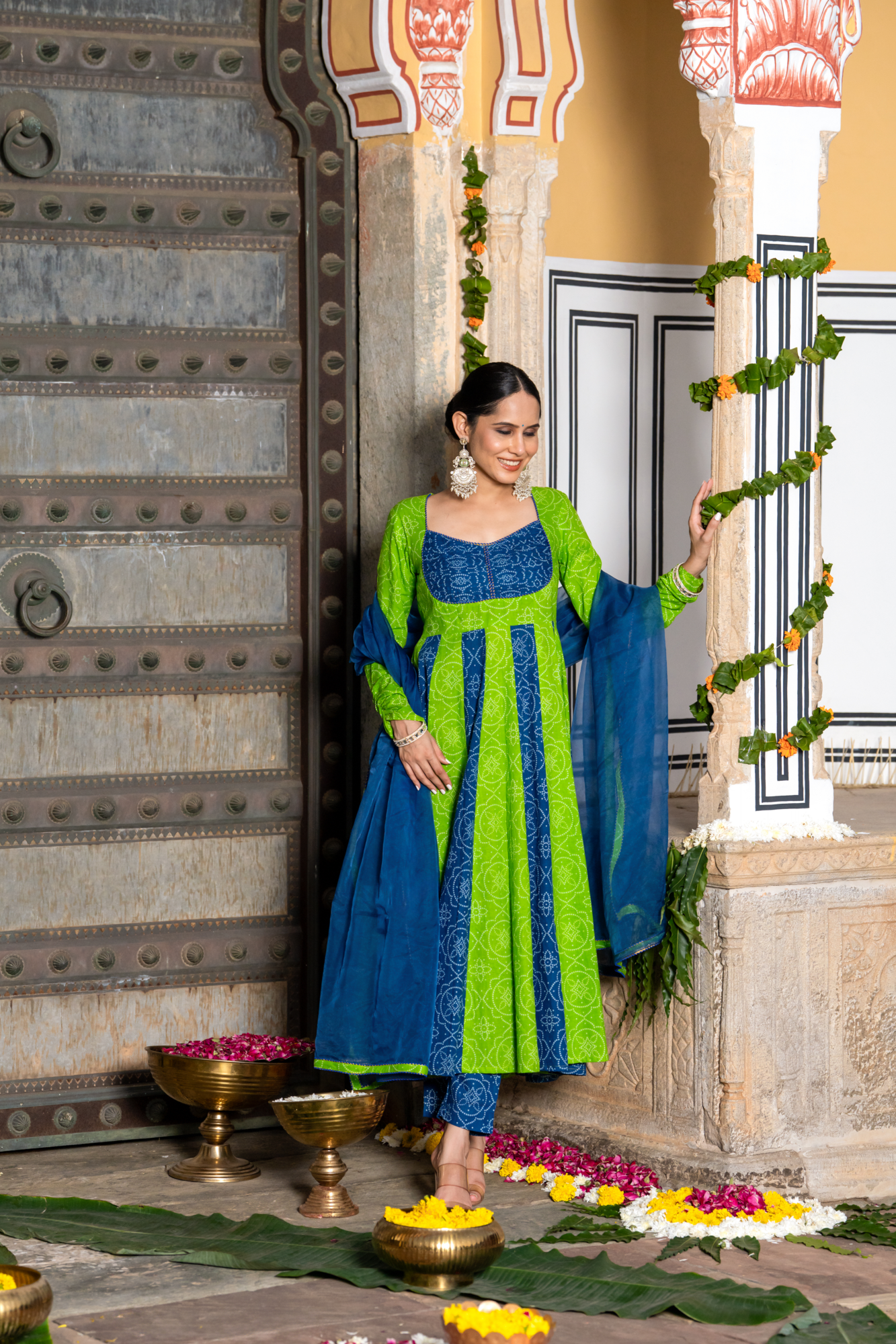 BANDHANI MELODY COTTON SUIT SET