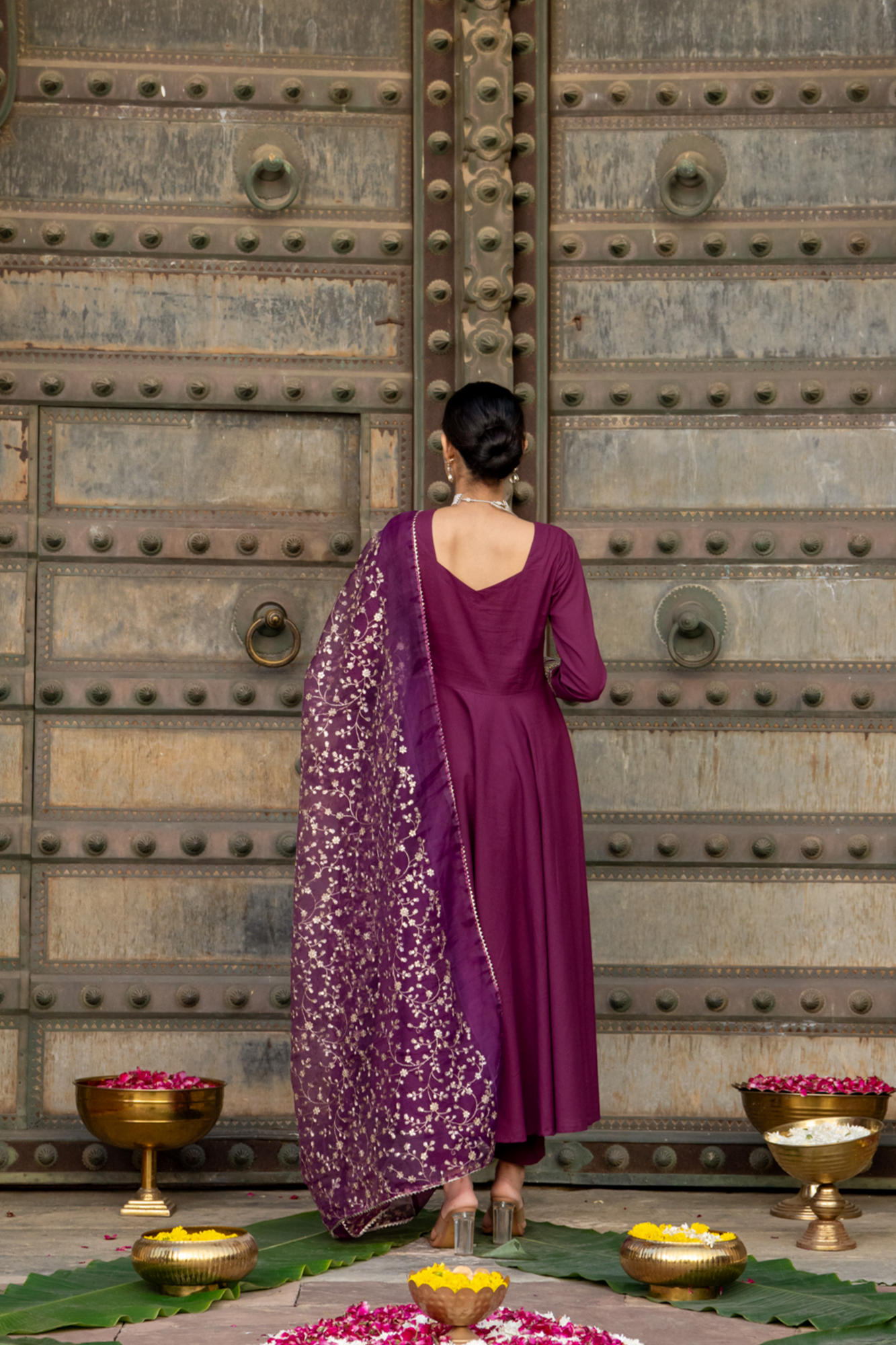 WINE ZARI SPLENDOR ANARKALI SET