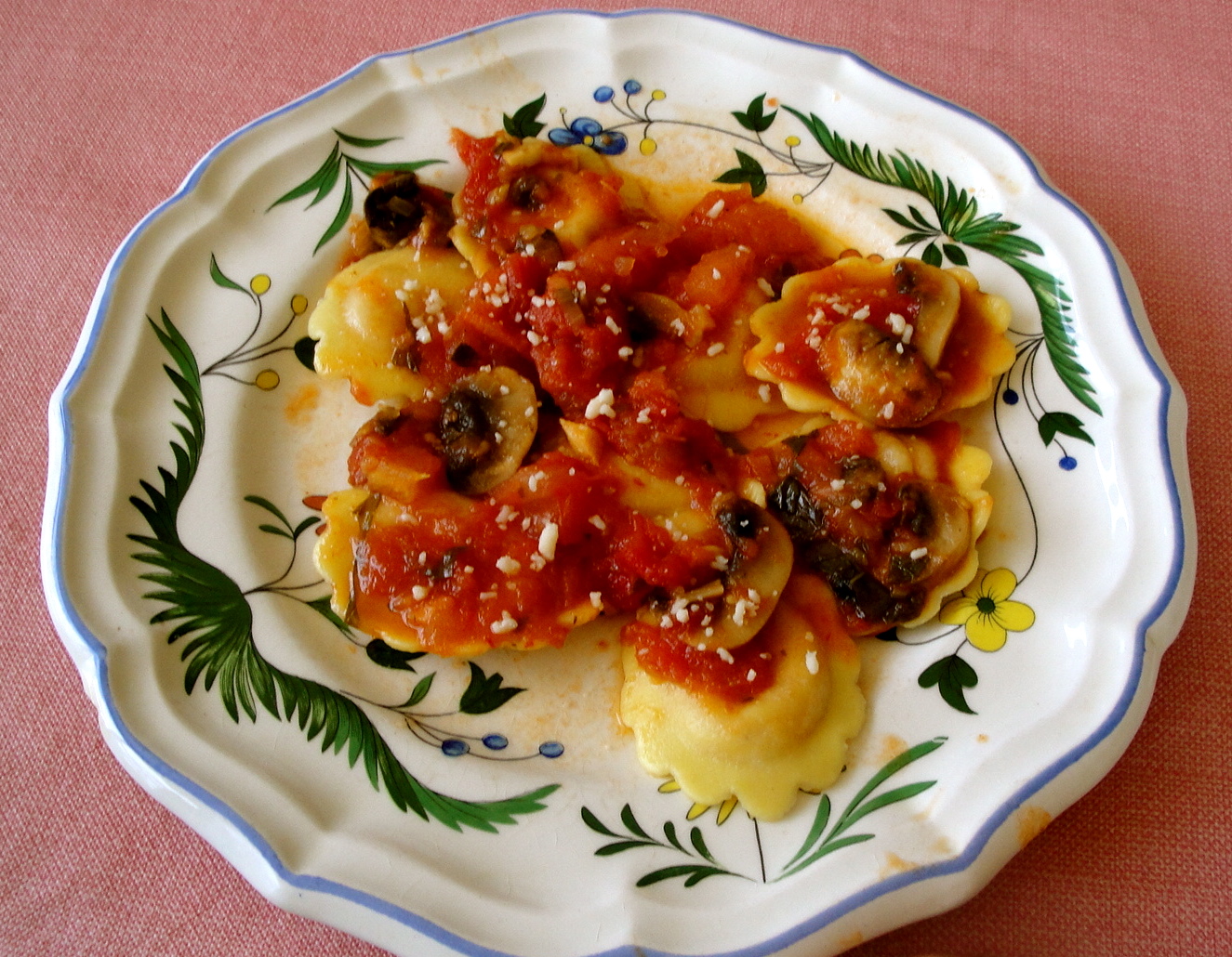 Butternut Squash Ravioli with Marinara Sauce