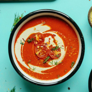 Creamy Roasted Red Pepper Tomato Soup