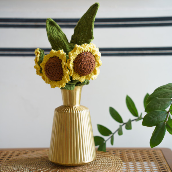 "Shab-E-Intezaar” Traditional Brass Vase