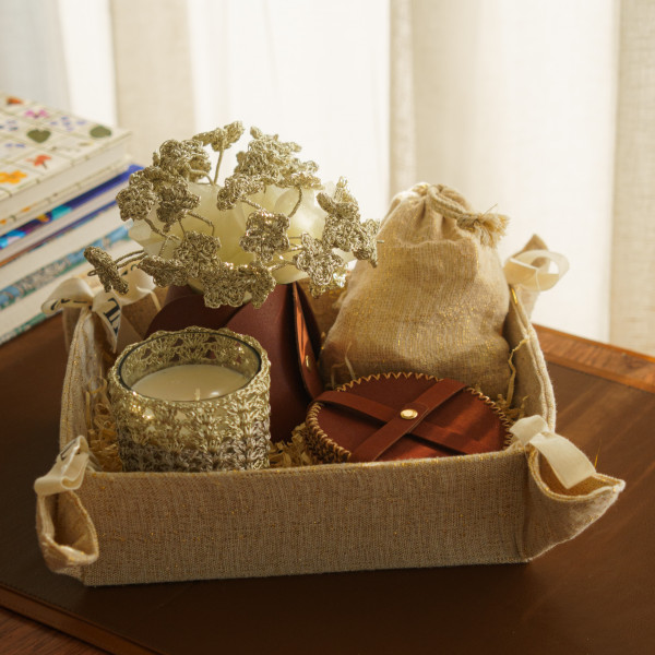 Cuir Festive Delight Hamper