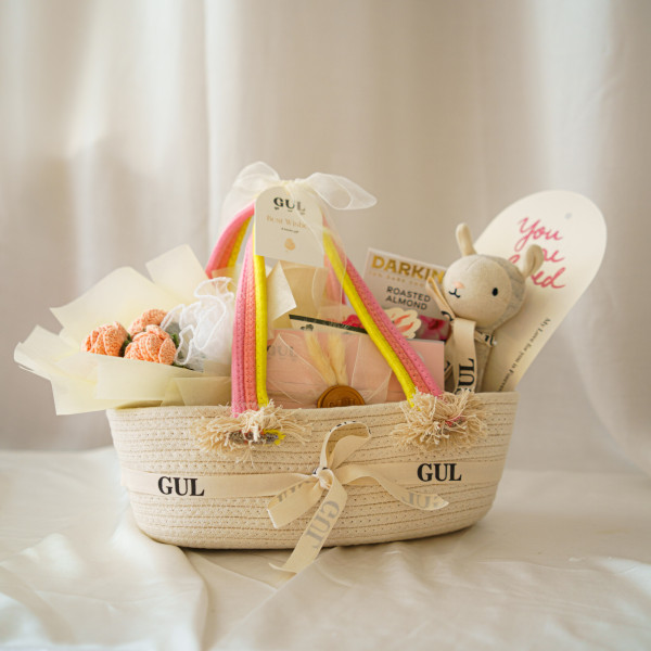 Precious Poppet Hamper