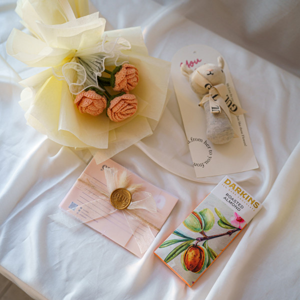 Precious Poppet Hamper