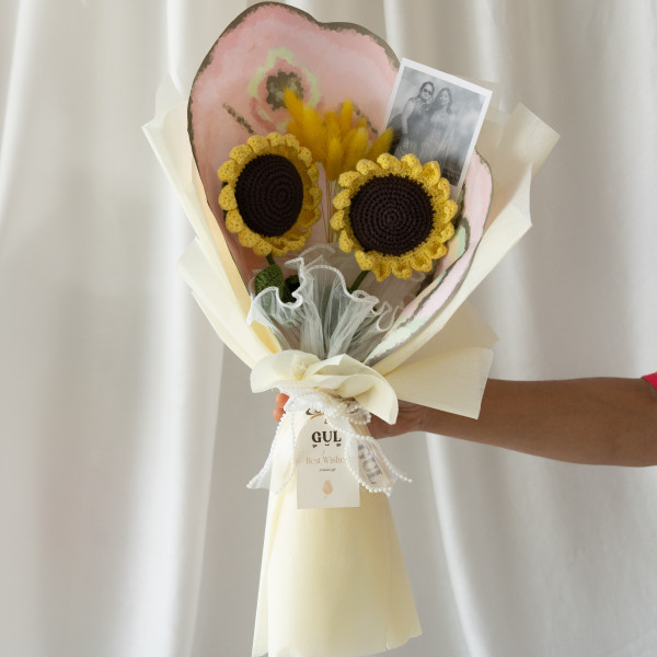 Image of Sunflower Story Bouquet