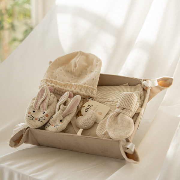 Snow Bunny Kids Hamper