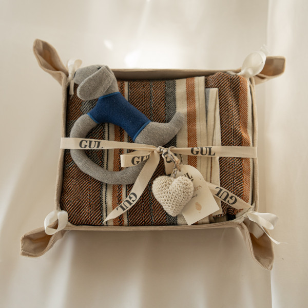 Image of Soft Snuggles Kids Hamper